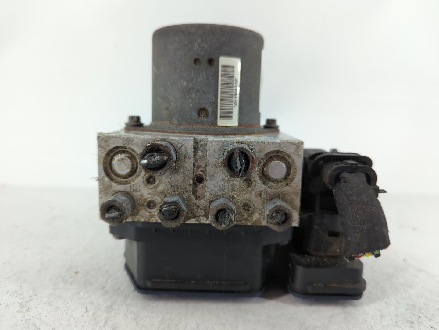 2014-2015 Dodge Durango ABS Pump Control Module Replacement P/N:ZH1566378 Fits Fits 2014 2015 OEM Used Auto Parts - Oemuseda