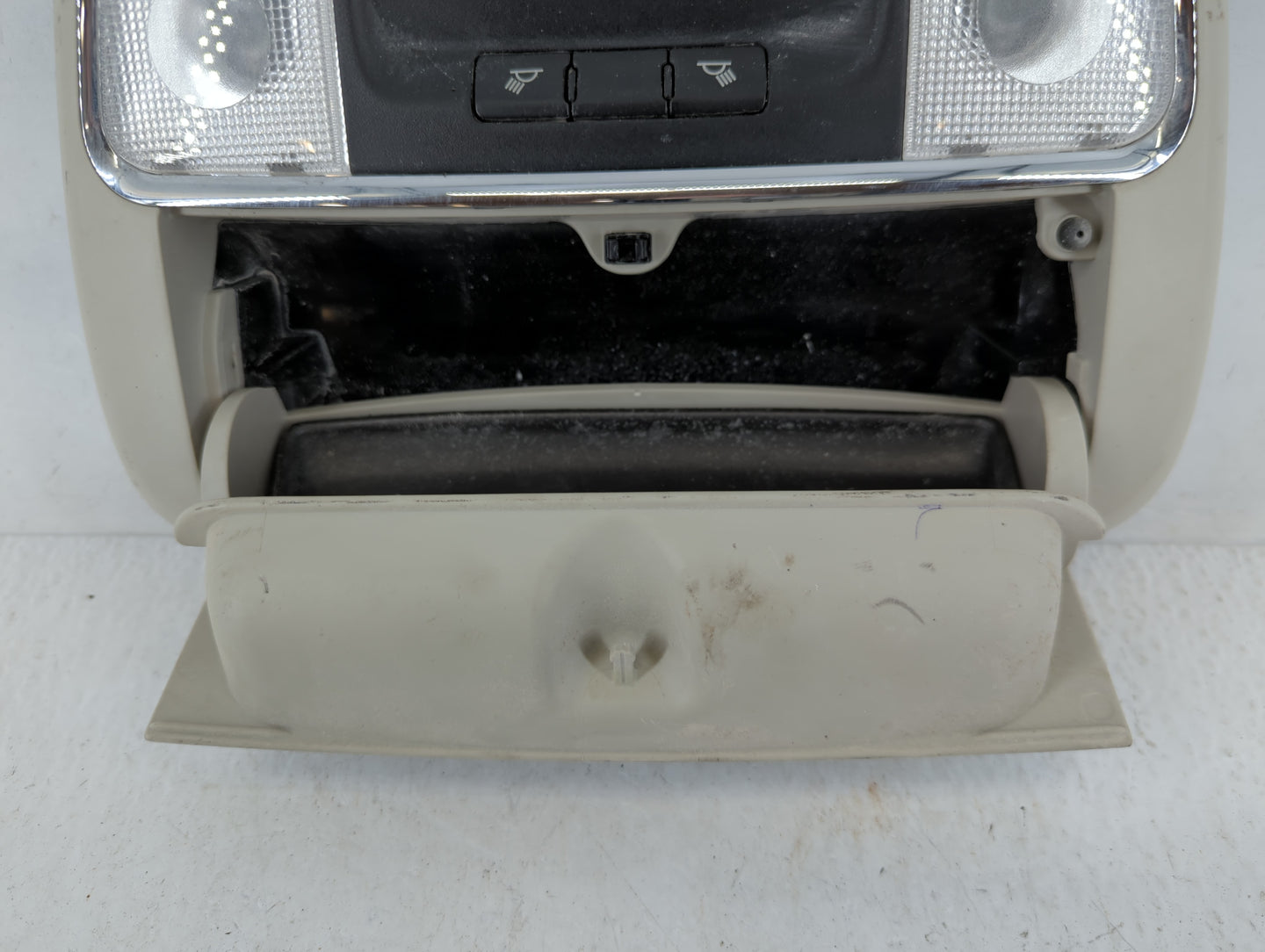 2011-2020 Dodge Durango Overhead Roof Console 706020 - Oemusedautoparts1.com