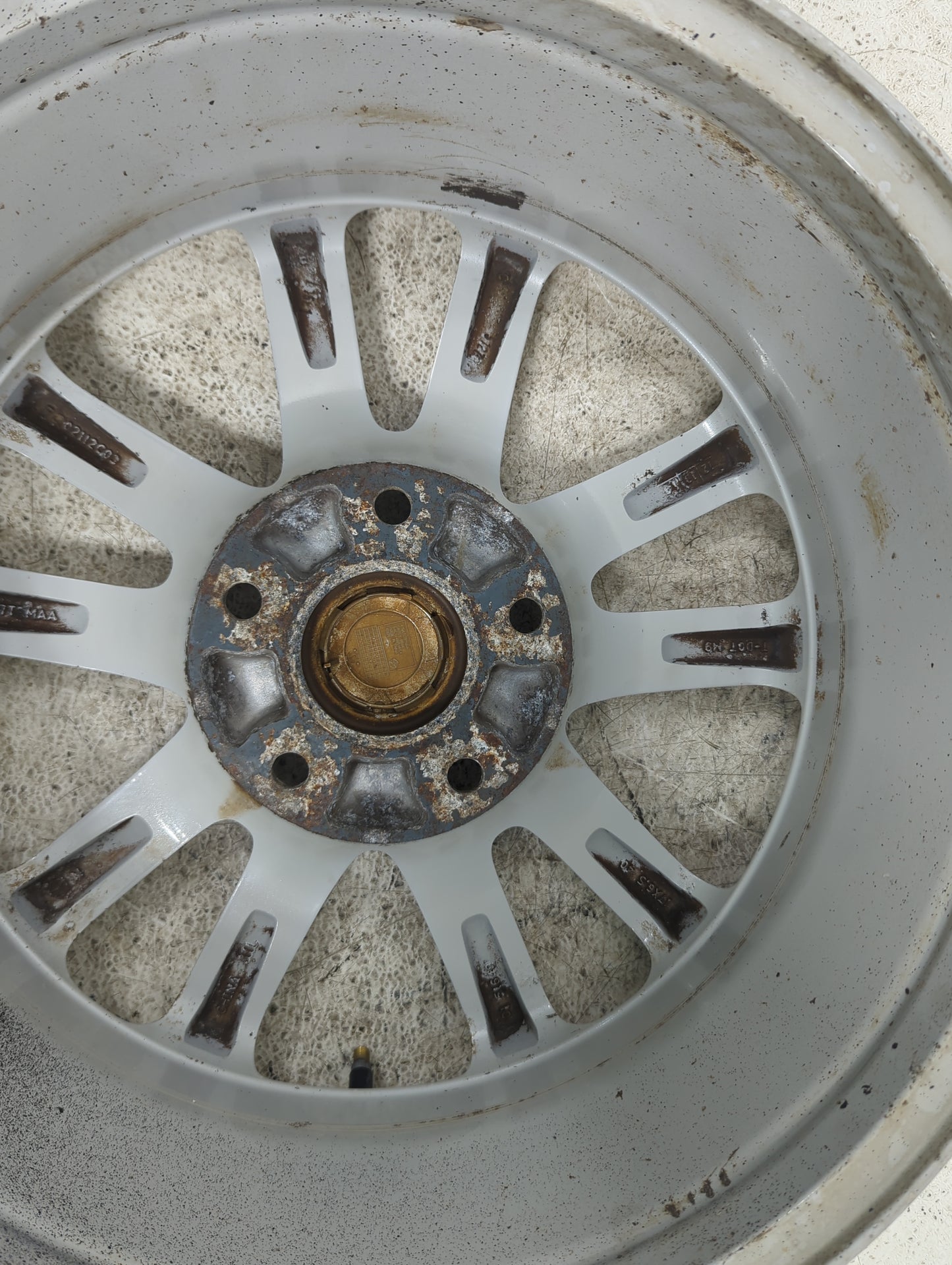 2017-2020 Dodge Grand Caravan Oem Wheel Rim - Oemusedautoparts1.com