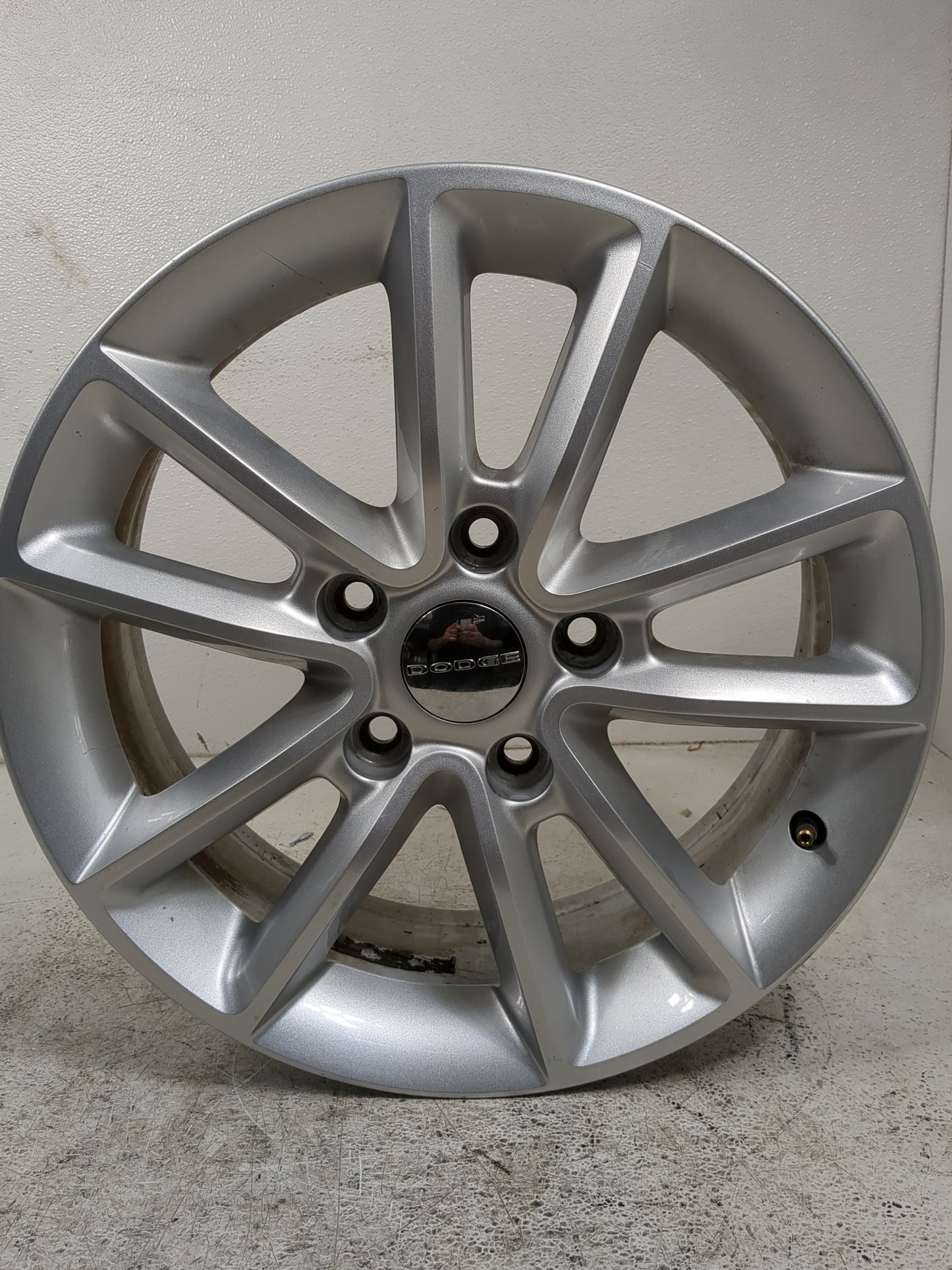 2014 Dodge Grand Caravan Oem Wheel Rim - Oemusedautoparts1.com