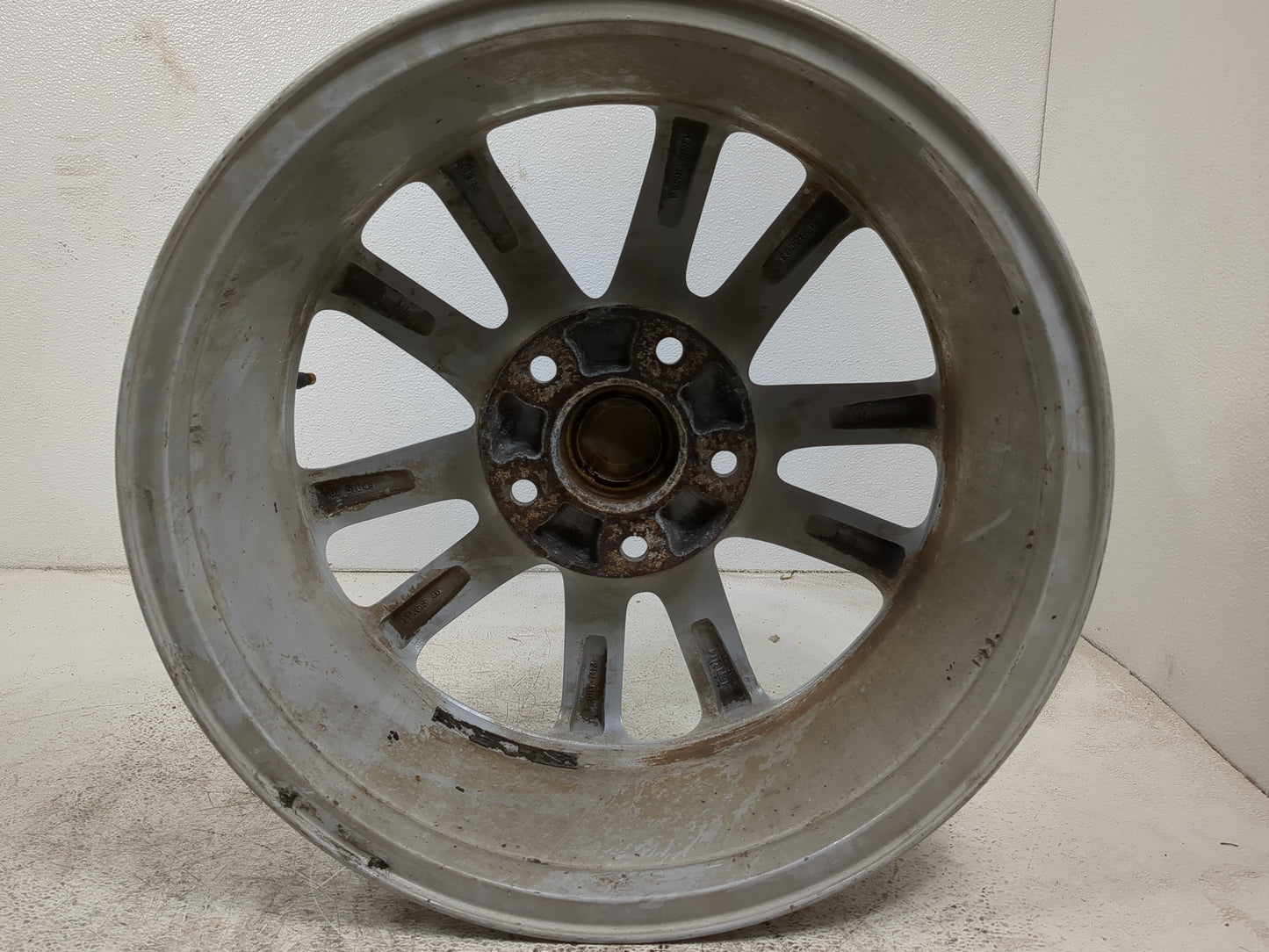 2014 Dodge Grand Caravan Oem Wheel Rim - Oemusedautoparts1.com