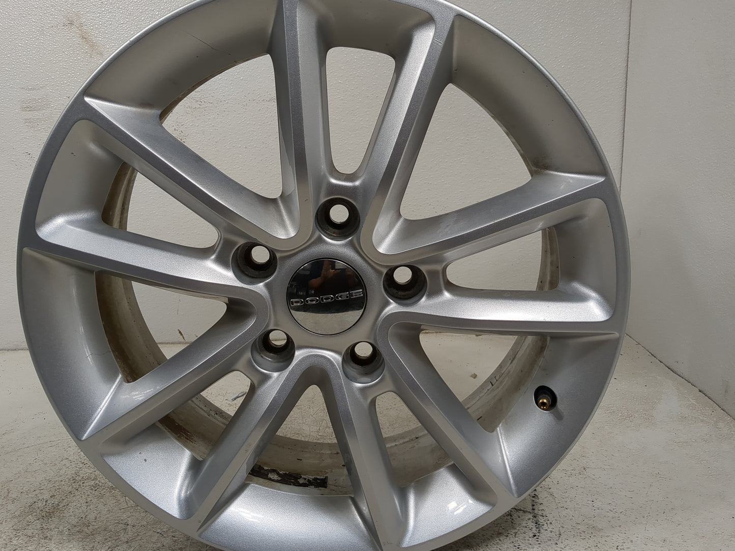 2014 Dodge Grand Caravan Oem Wheel Rim - Oemusedautoparts1.com