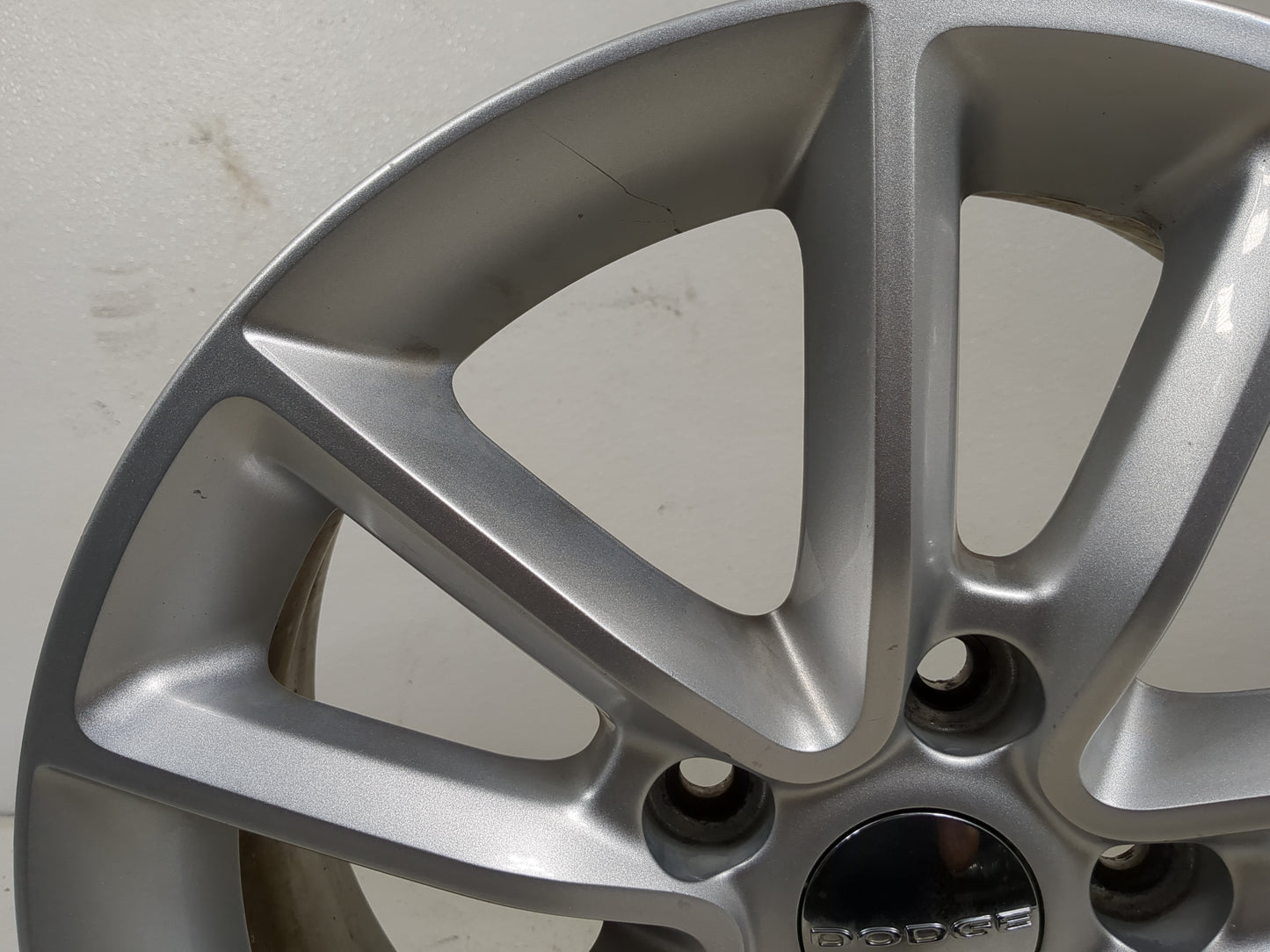 2014 Dodge Grand Caravan Oem Wheel Rim - Oemusedautoparts1.com