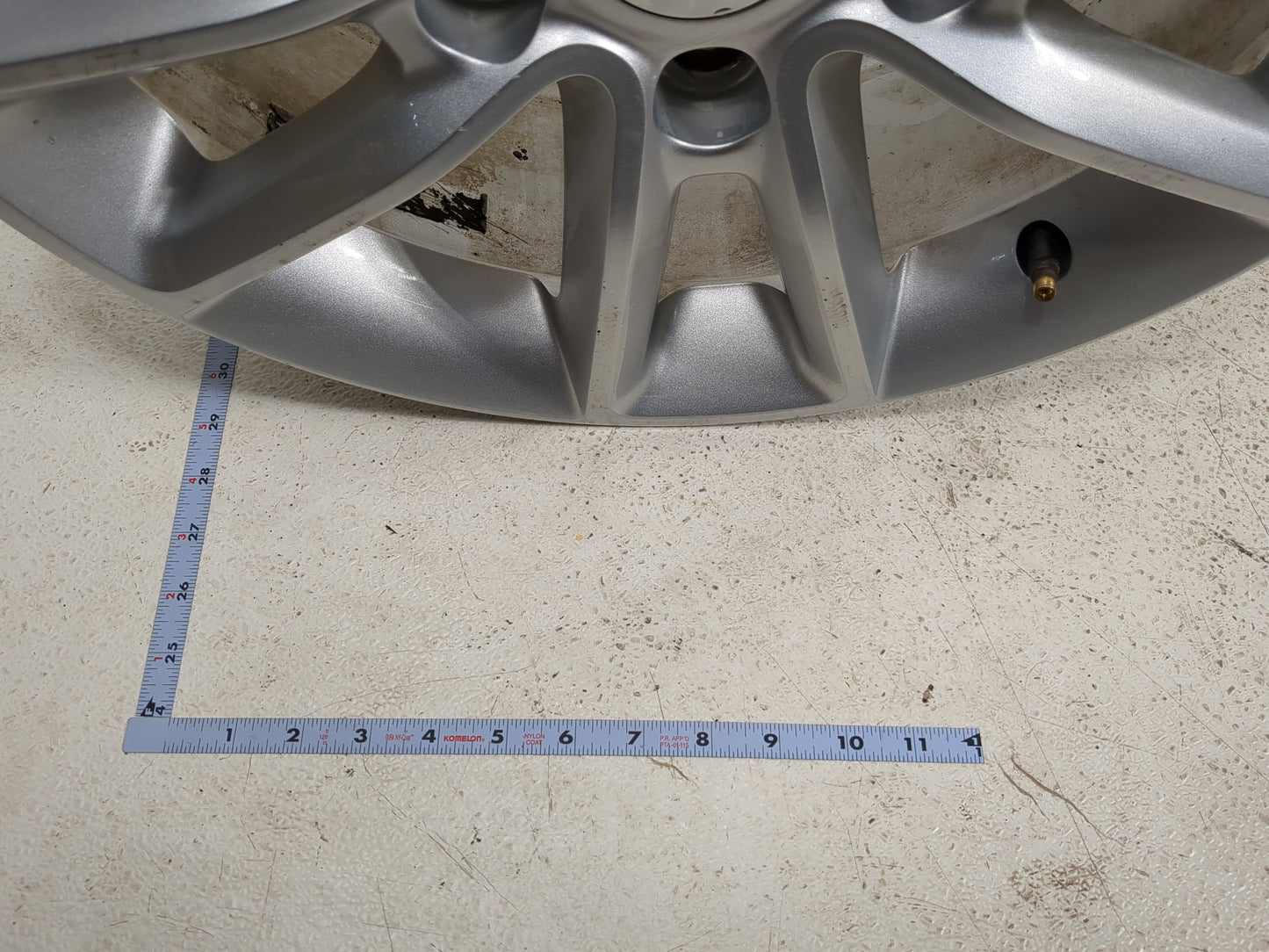2014 Dodge Grand Caravan Oem Wheel Rim - Oemusedautoparts1.com