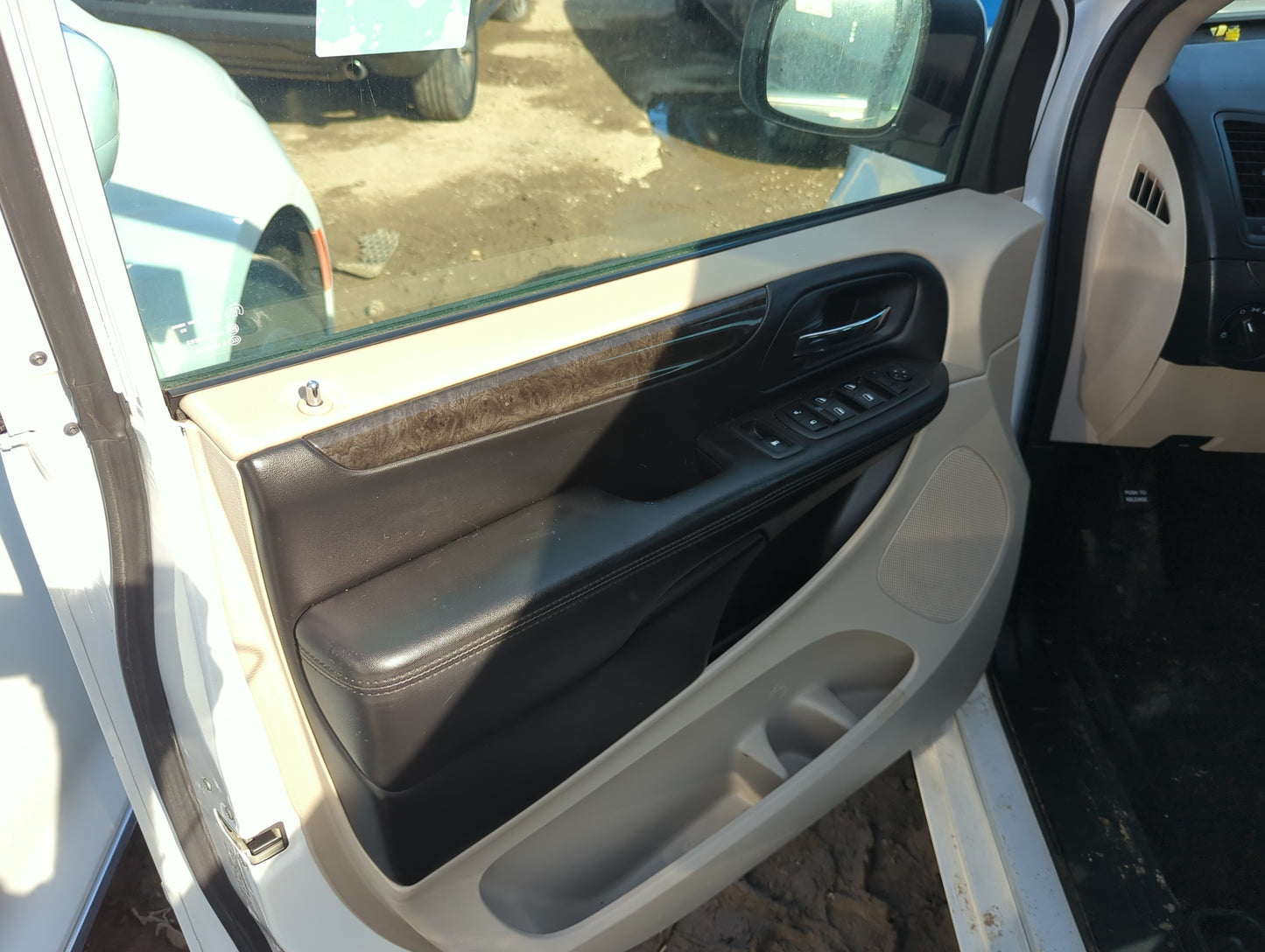 2014 Dodge Grand Caravan Front Left Driver Interior Door Panel Trim - Oemusedautoparts1.com