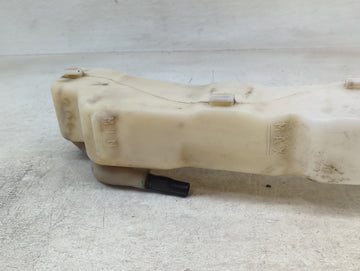 2008 Dodge Grand Caravan Radiator Coolant Overflow Expansion Tank Bottle