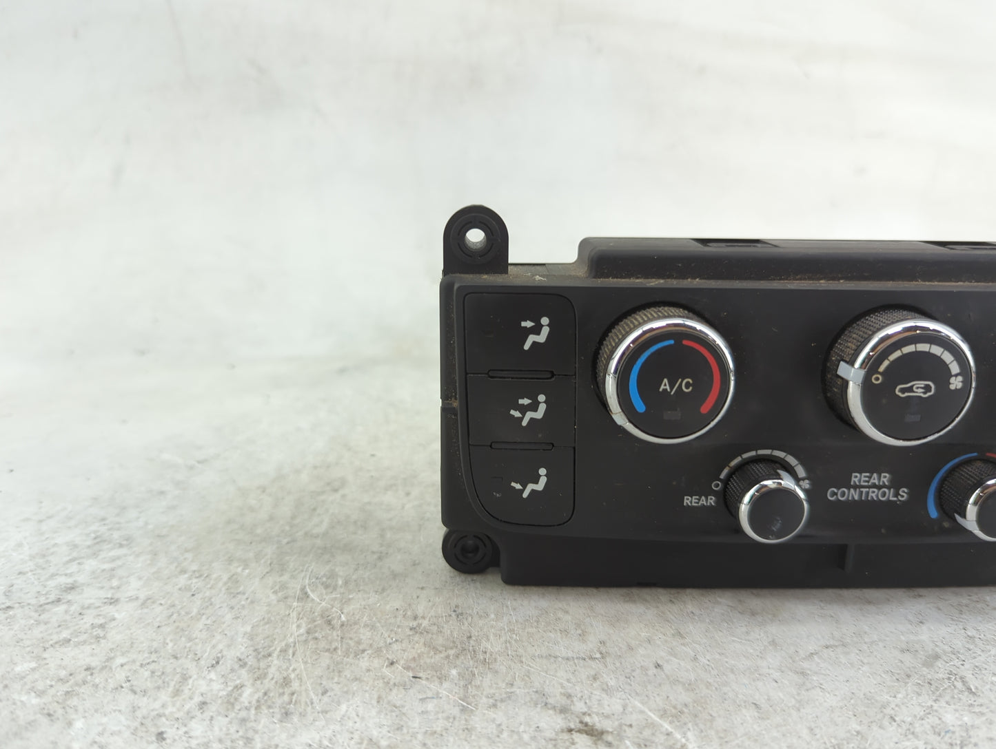 2011-2020 Dodge Grand Caravan Climate Control Module Temperature AC/Heater Replacement P/N:P55111240AF Fits OEM Used Auto Pa