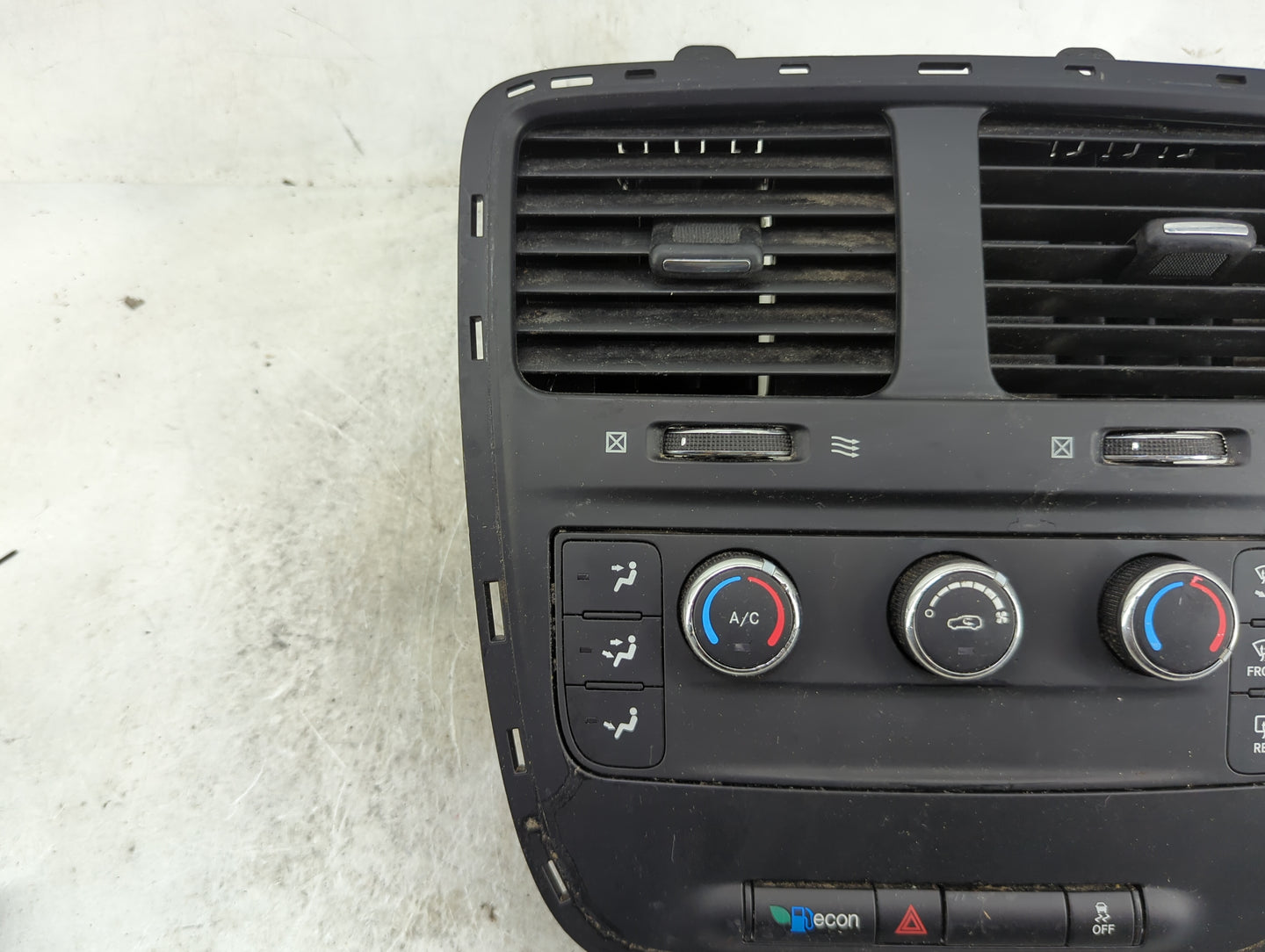 2011-2020 Dodge Grand Caravan Climate Control Module Temperature AC/Heater Replacement P/N:P55111249AF Fits OEM Used Auto Pa