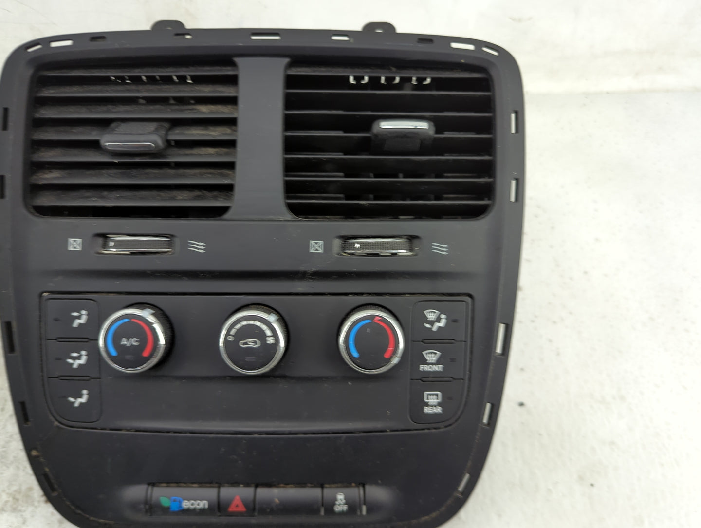 2011-2020 Dodge Grand Caravan Climate Control Module Temperature AC/Heater Replacement P/N:P55111249AF Fits OEM Used Auto Pa