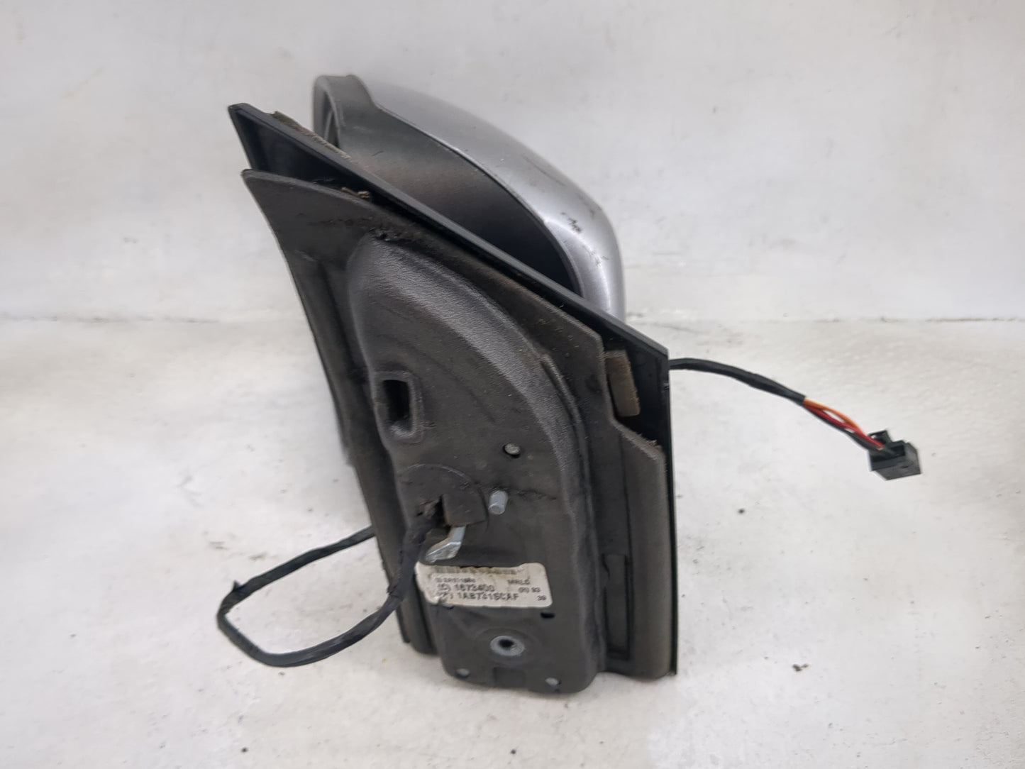 2011-2020 Dodge Grand Caravan Driver Side View Mirror - Left Door Mirror OEM Used - Oemusedautoparts1.com