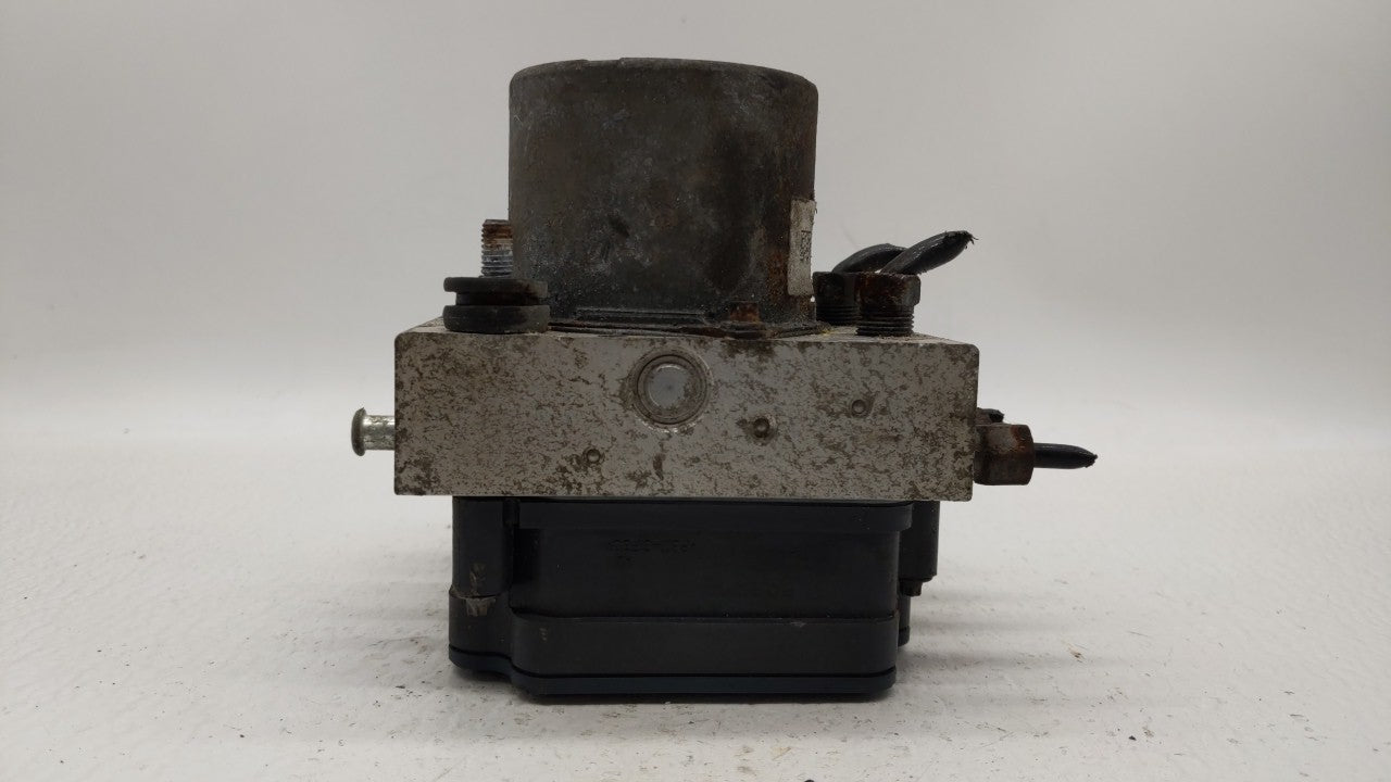 2014 Dodge Grand Caravan ABS Pump Control Module Replacement P/N:P68183803AC Fits OEM Used Auto Parts - Oemusedautoparts1.co