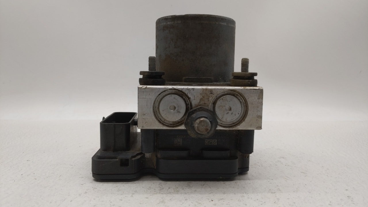 2014 Dodge Grand Caravan ABS Pump Control Module Replacement P/N:P68183803AC Fits OEM Used Auto Parts - Oemusedautoparts1.co