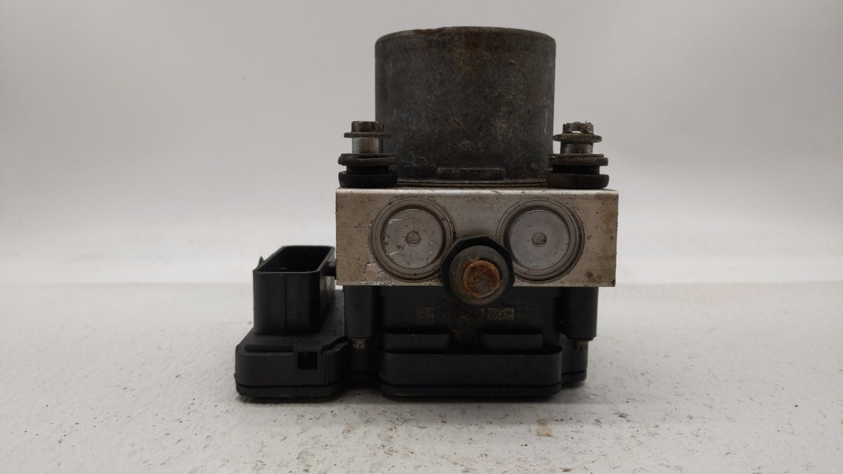 2014 Dodge Grand Caravan Anti-Lock Brake ABS Pump Module Actuator OEM P/N:P68183803AC Fits OEM Used Auto Parts - Oemusedauto