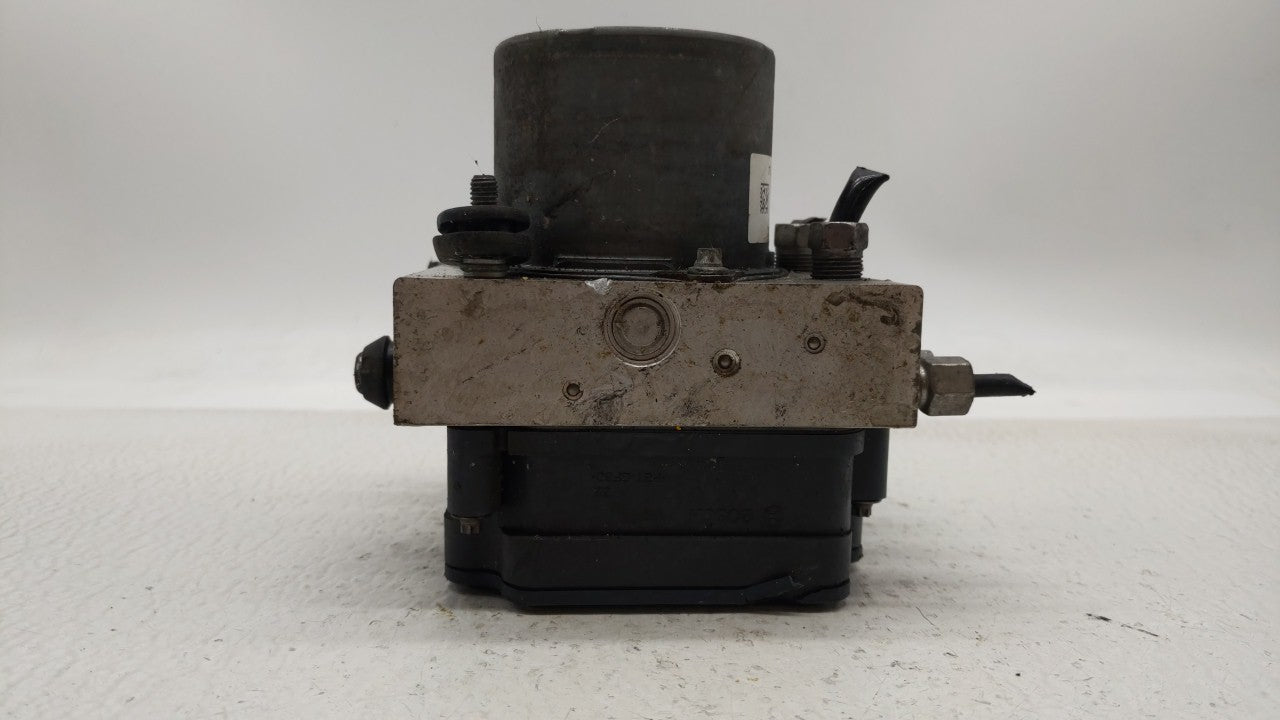 2014 Dodge Grand Caravan ABS Pump Control Module Replacement P/N:P68183803AC Fits OEM Used Auto Parts - Oemusedautoparts1.co