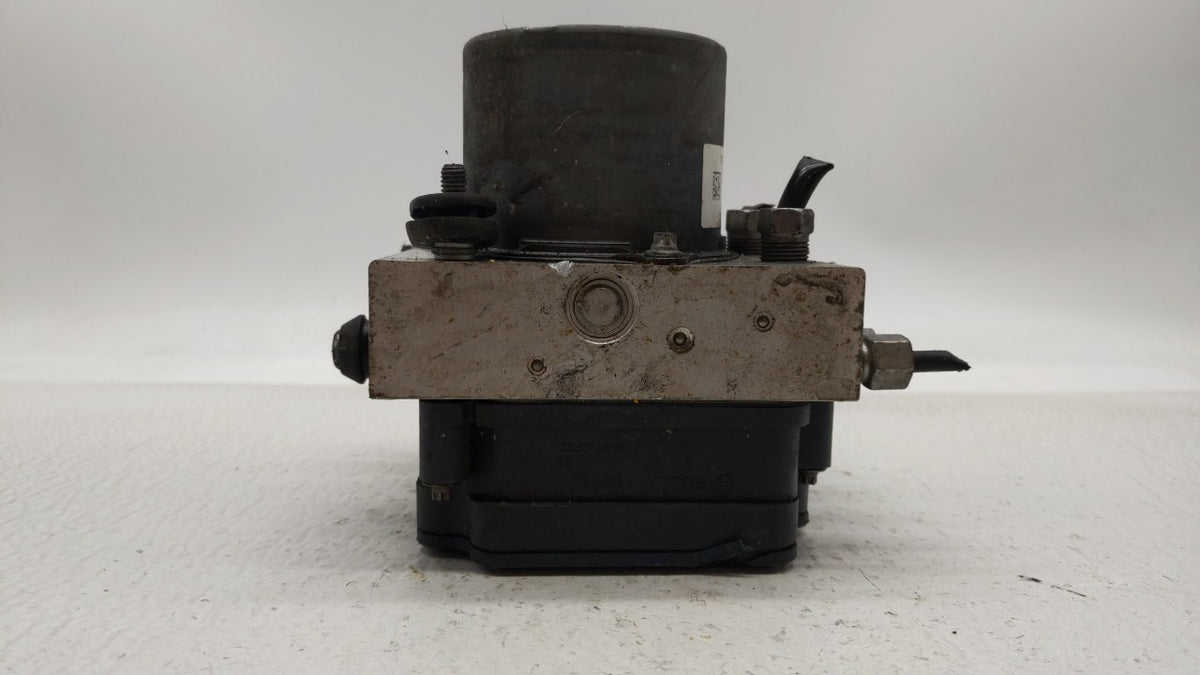 2014 Dodge Grand Caravan Anti-Lock Brake ABS Pump Module Actuator OEM P/N:P68183803AC Fits OEM Used Auto Parts - Oemusedauto