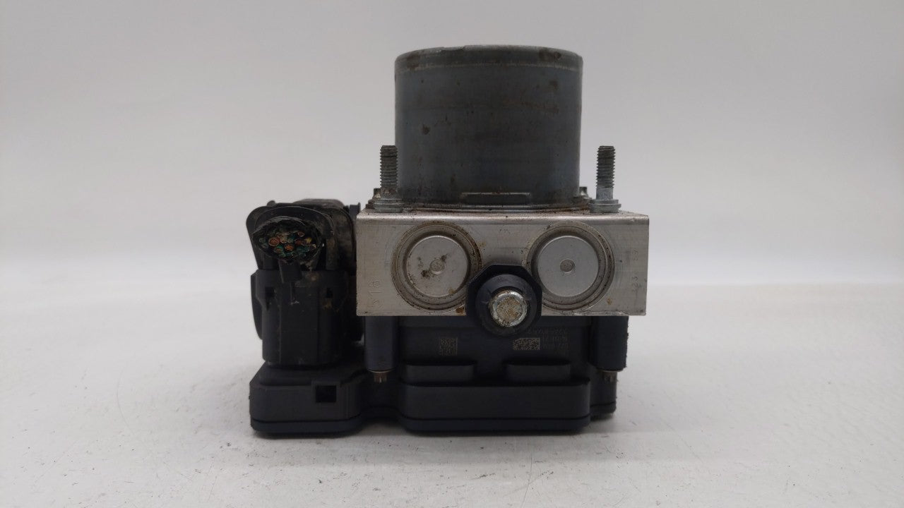 2014 Dodge Grand Caravan ABS Pump Control Module Replacement P/N:P68183803AC Fits OEM Used Auto Parts - Oemusedautoparts1.co