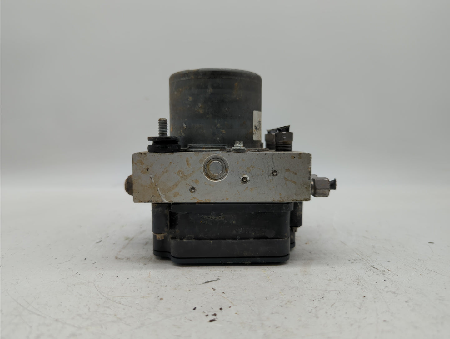 2014 Dodge Grand Caravan ABS Pump Control Module Replacement P/N:P68183803AC Fits OEM Used Auto Parts - Oemusedautoparts1.co