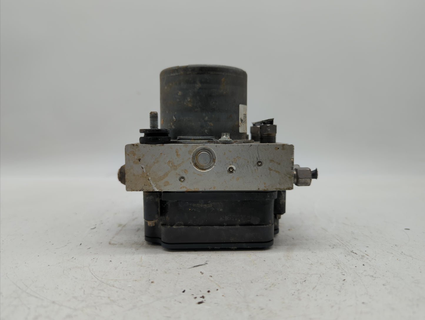 2014 Dodge Grand Caravan ABS Pump Control Module Replacement P/N:P68183803AC Fits OEM Used Auto Parts - Oemusedautoparts1.co