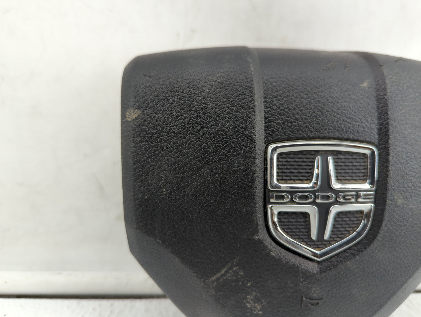 2013-2018 Dodge Grand Caravan Air Bag Driver Left Knee Oem - Oemusedautoparts1.com