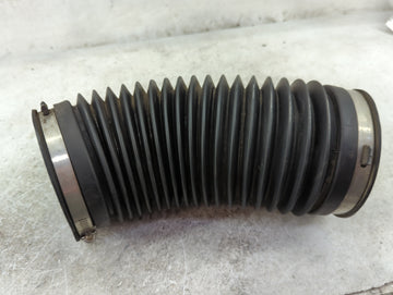 2014 Dodge Grand Caravan Air Cleaner Intake Duct Hose Tube 5043156