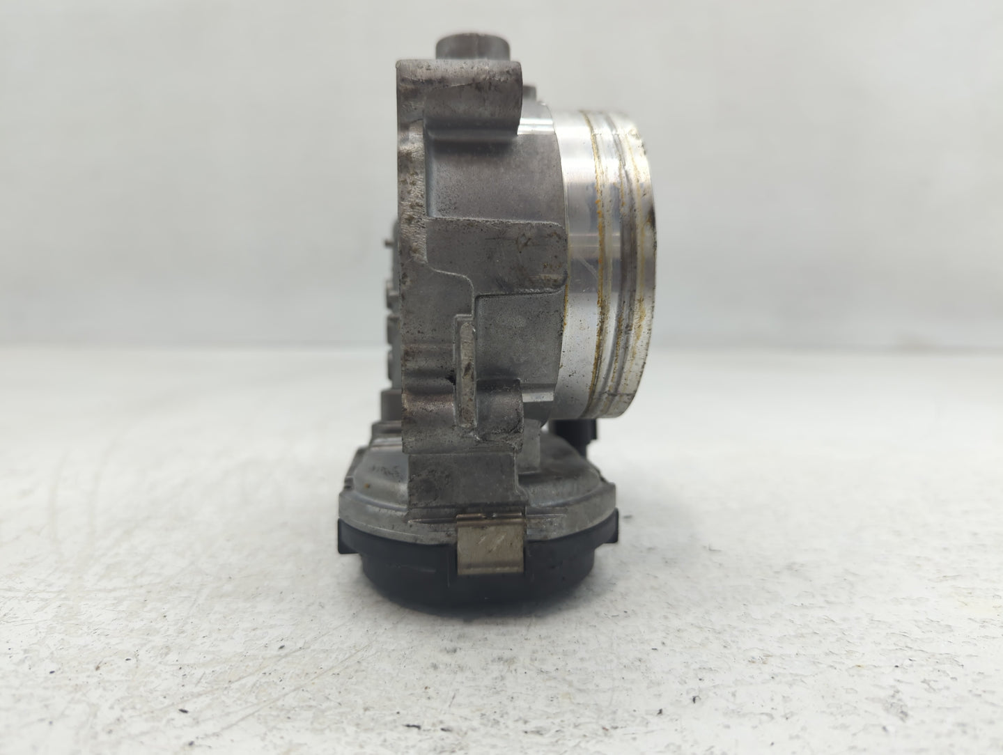 2011-2020 Dodge Grand Caravan Throttle Body P/N:05184349AC 0 280 750 570 Fits OEM Used Auto Parts - Oemusedautoparts1.com