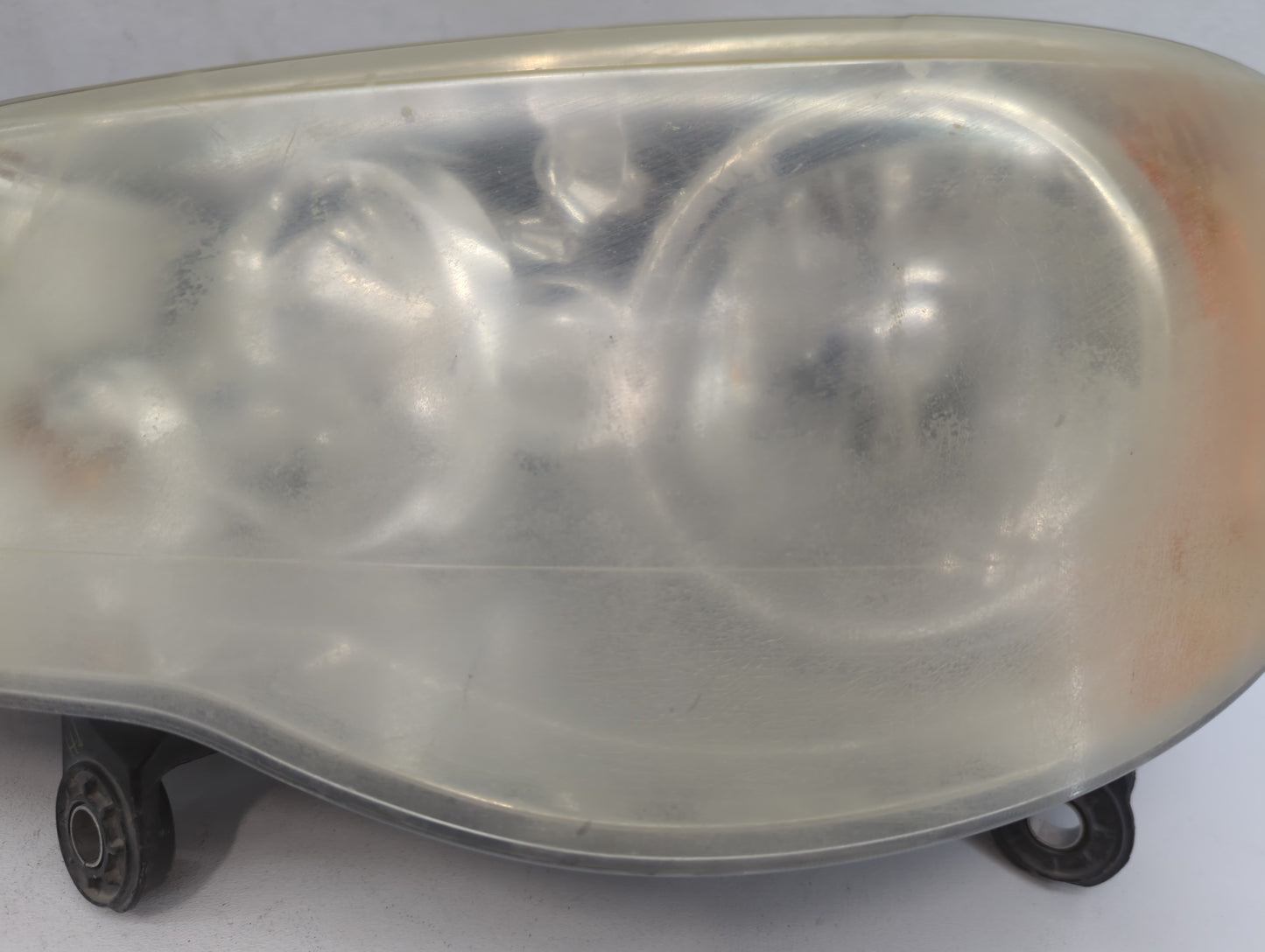 2011 Dodge Grand Caravan Passenger Right Oem Head Light Headlight Lamp - Oemusedautoparts1.com