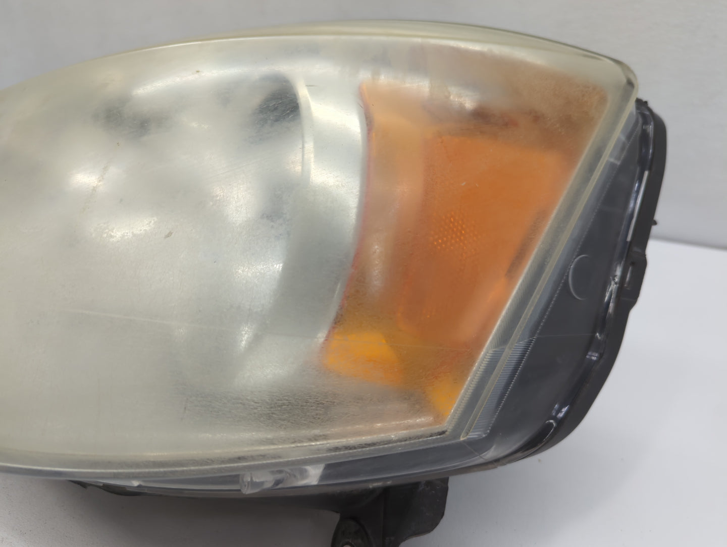 2011 Dodge Grand Caravan Passenger Right Oem Head Light Headlight Lamp - Oemusedautoparts1.com