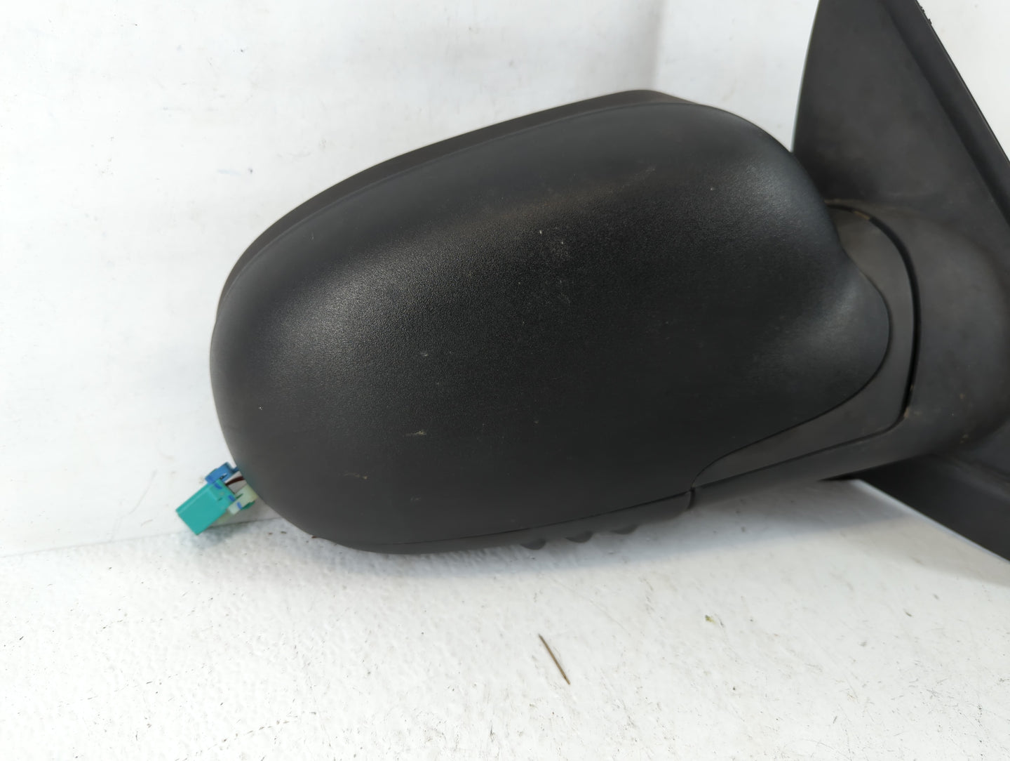 2011-2020 Dodge Grand Caravan Passenger Side View Mirror - Right Door Mirror OEM Used - Oemusedautoparts1.com