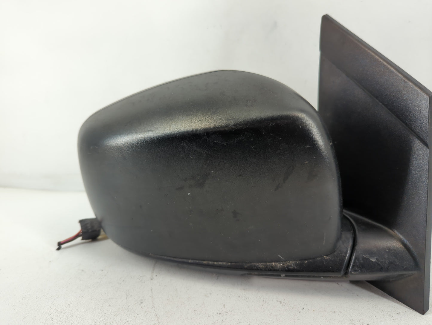 2011-2020 Dodge Grand Caravan Passenger Side View Mirror - Right Door Mirror OEM Used - Oemusedautoparts1.com