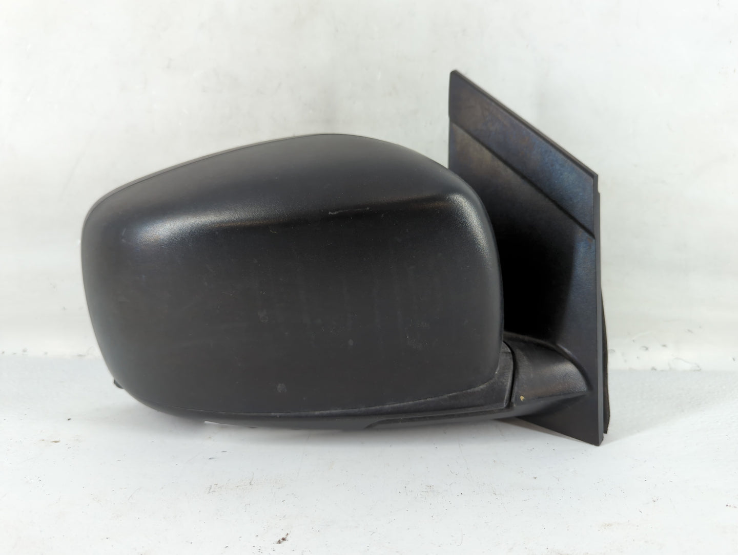2011-2020 Dodge Grand Caravan Passenger Side View Mirror - Right Door Mirror OEM Used - Oemusedautoparts1.com