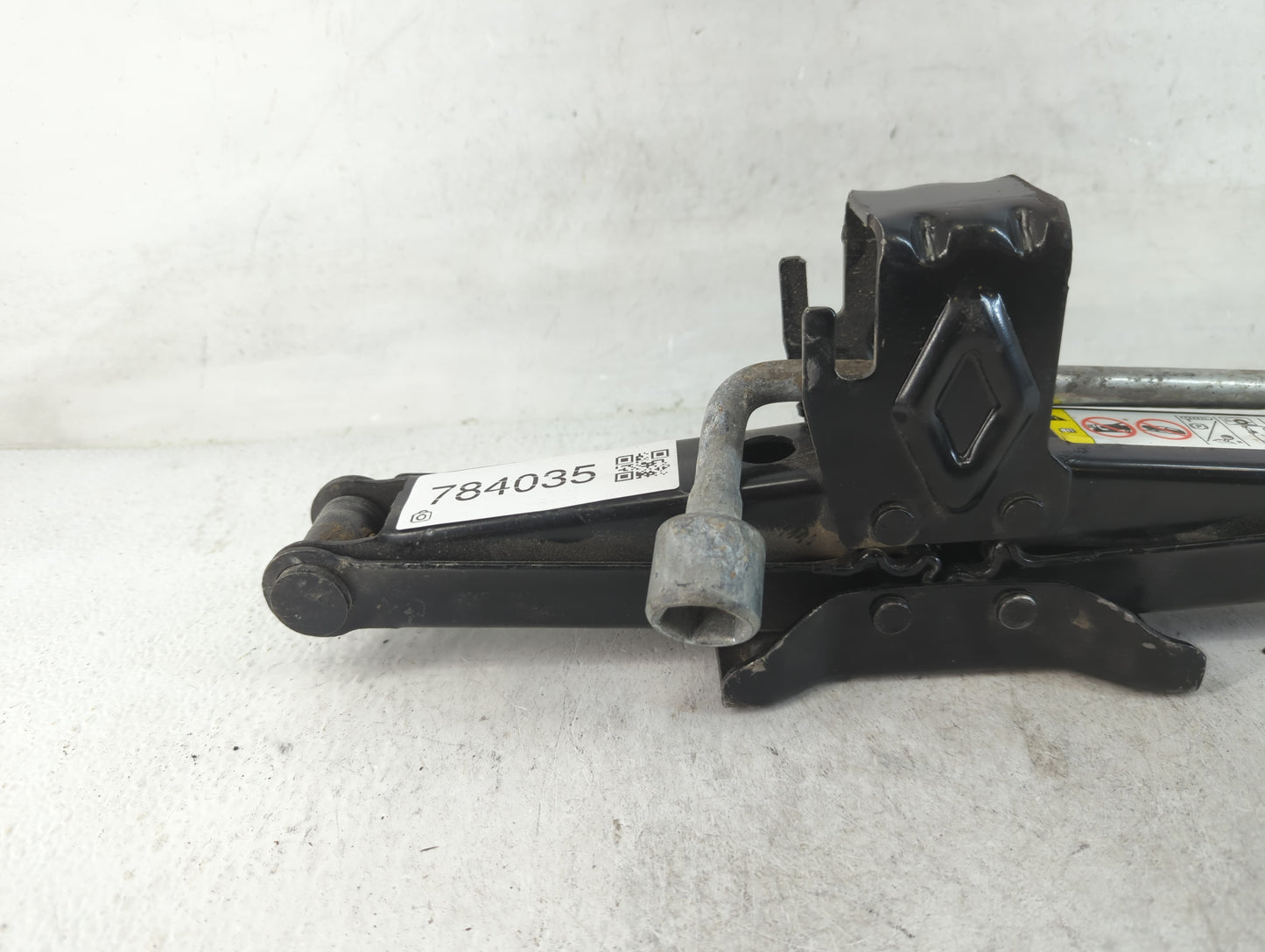 2014 Dodge Grand Caravan Spare Scissor Car Jack - Oemusedautoparts1.com