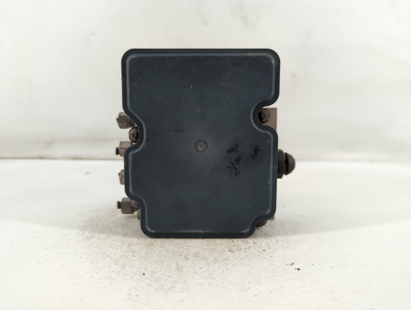 2014 Dodge Grand Caravan ABS Pump Control Module Replacement P/N:P68183803AC Fits OEM Used Auto Parts - Oemusedautoparts1.co