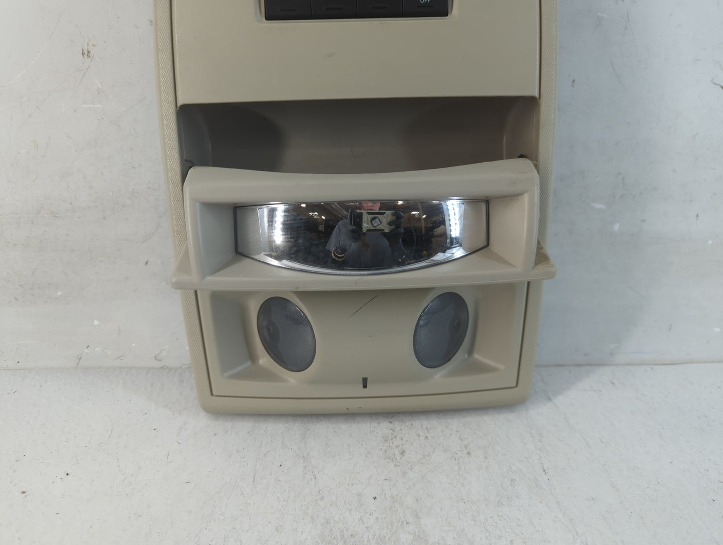 2014 Dodge Grand Caravan Overhead Roof Console - Oemusedautoparts1.com