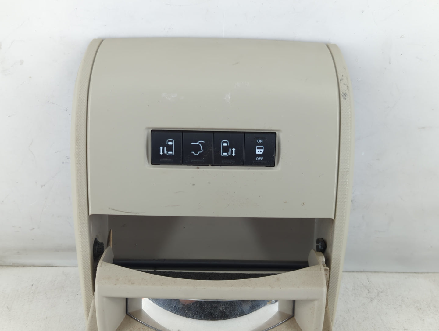 2011-2020 Dodge Grand Caravan Overhead Roof Console Interior Dome Light - Oemusedautoparts1.com