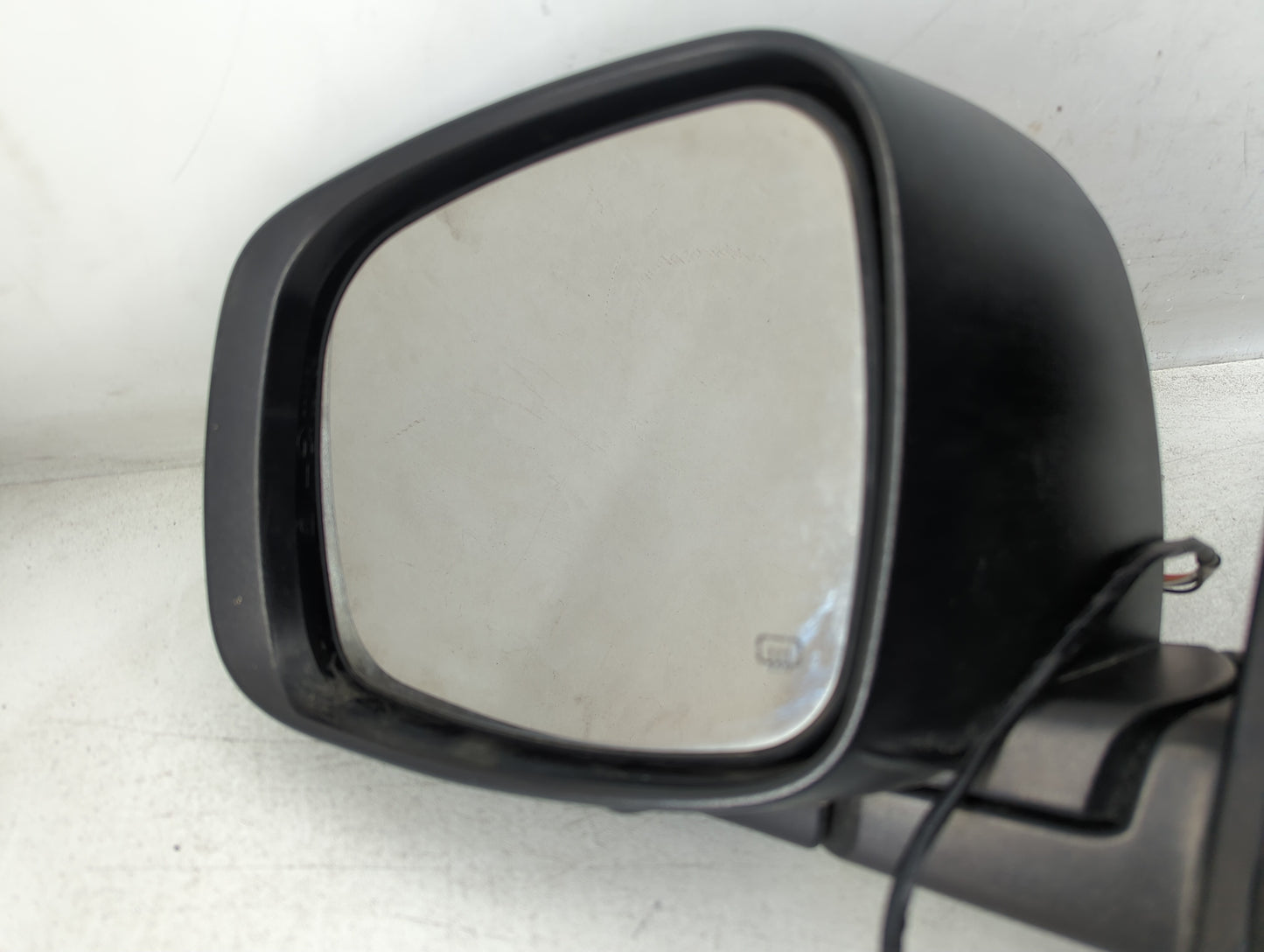 2014 Dodge Grand Caravan Driver Left Side View Manual Door Mirror Black - Oemusedautoparts1.com