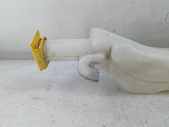 compare product 2008 Dodge Grand Caravan Radiator Coolant Overflow Expansion Tank Bottle 939679
