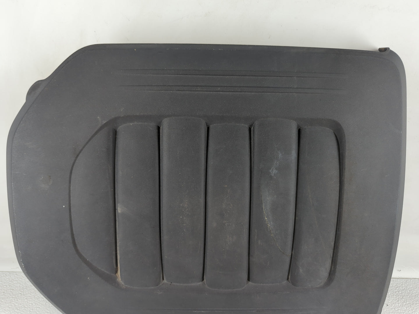 2014 Dodge Grand Caravan Engine Cover - Oemusedautoparts1.com