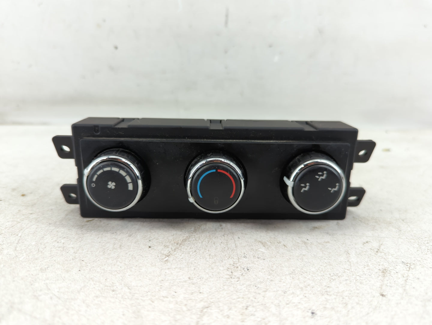2014 Dodge Grand Caravan Climate Control Module Temperature AC/Heater Replacement Fits OEM Used Auto Parts - Oemusedautopart
