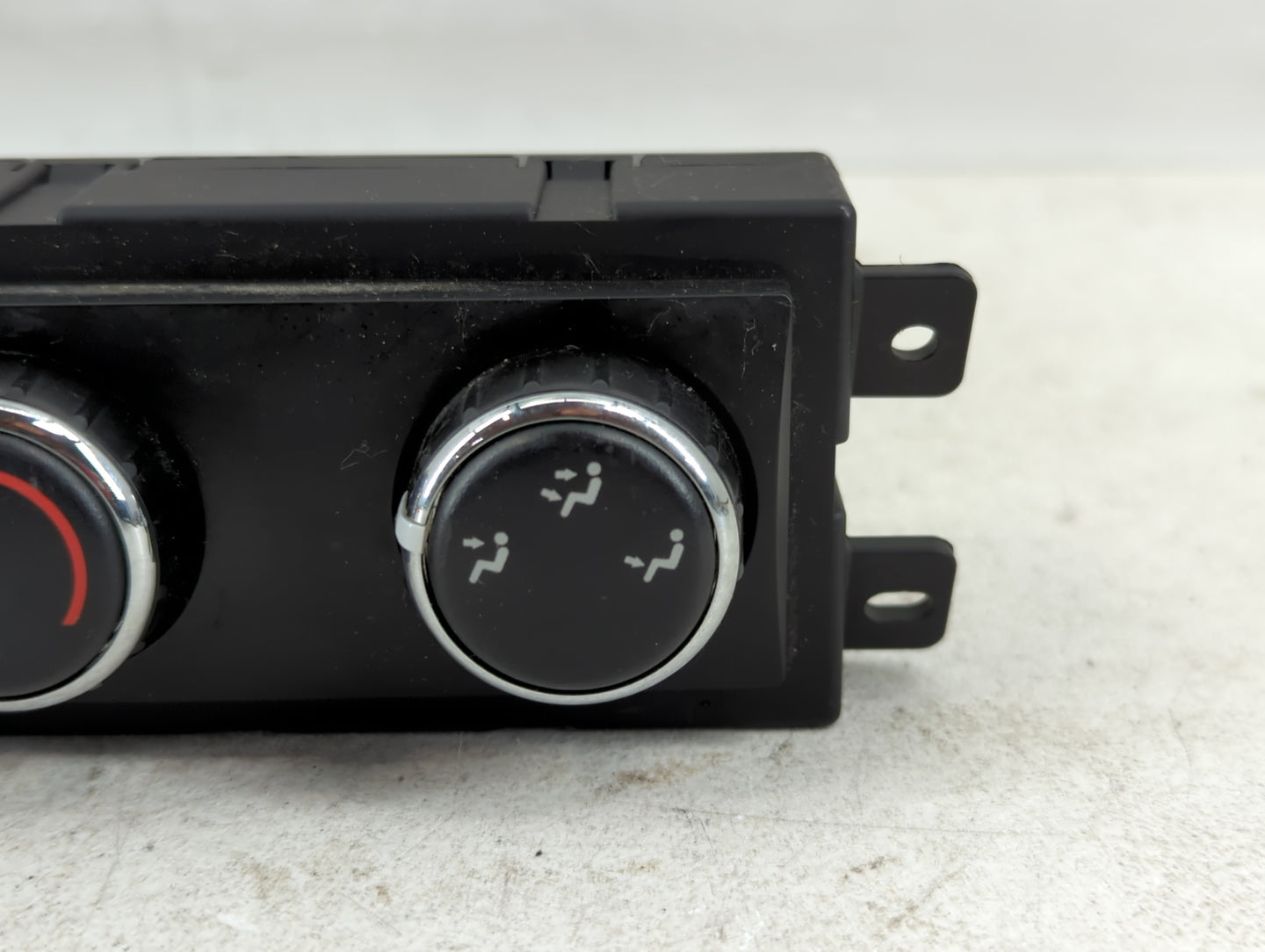 2014 Dodge Grand Caravan Climate Control Module Temperature AC/Heater Replacement Fits OEM Used Auto Parts - Oemusedautopart