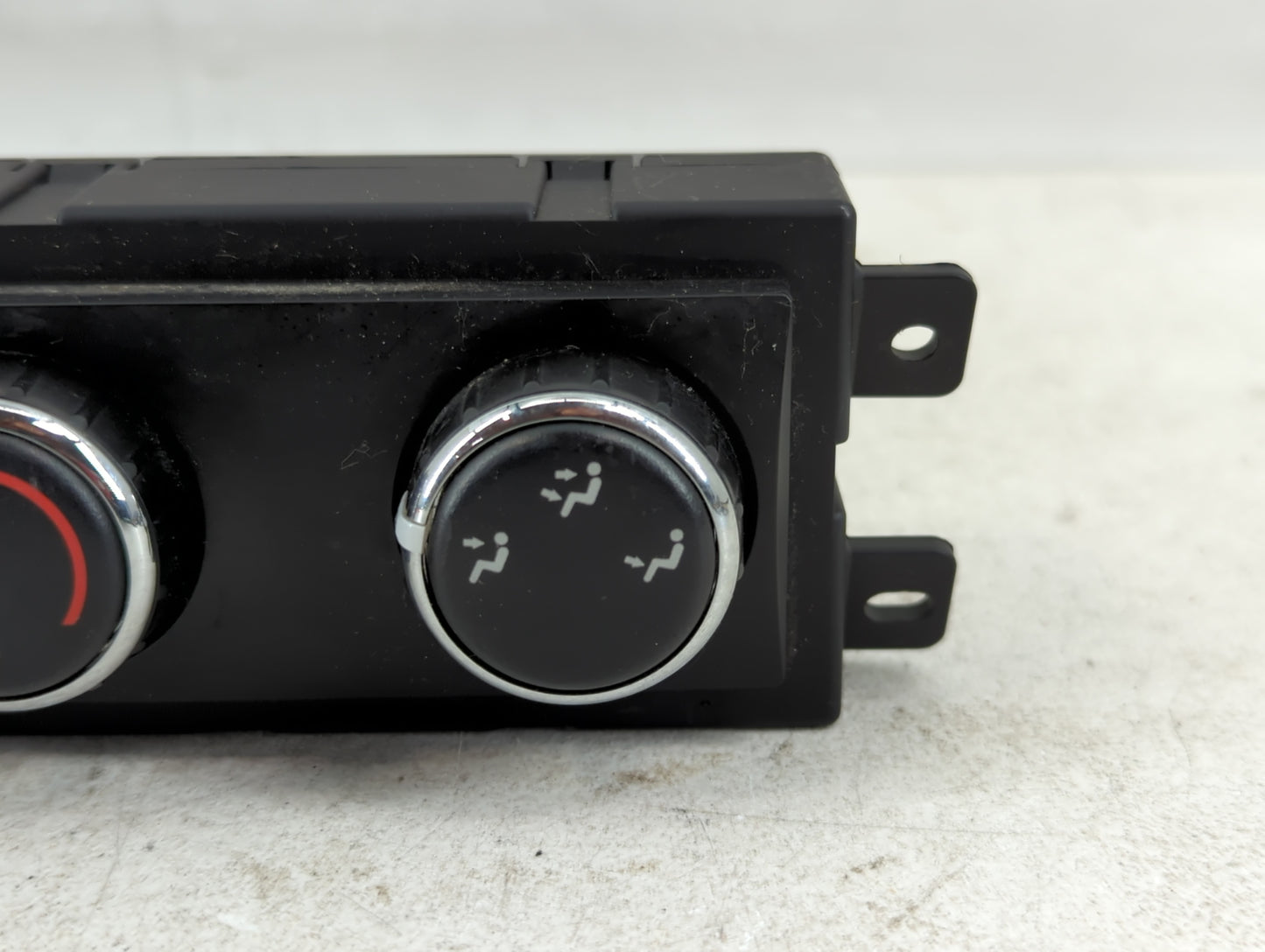 2014 Dodge Grand Caravan Climate Control Module Temperature AC/Heater Replacement Fits OEM Used Auto Parts - Oemusedautopart