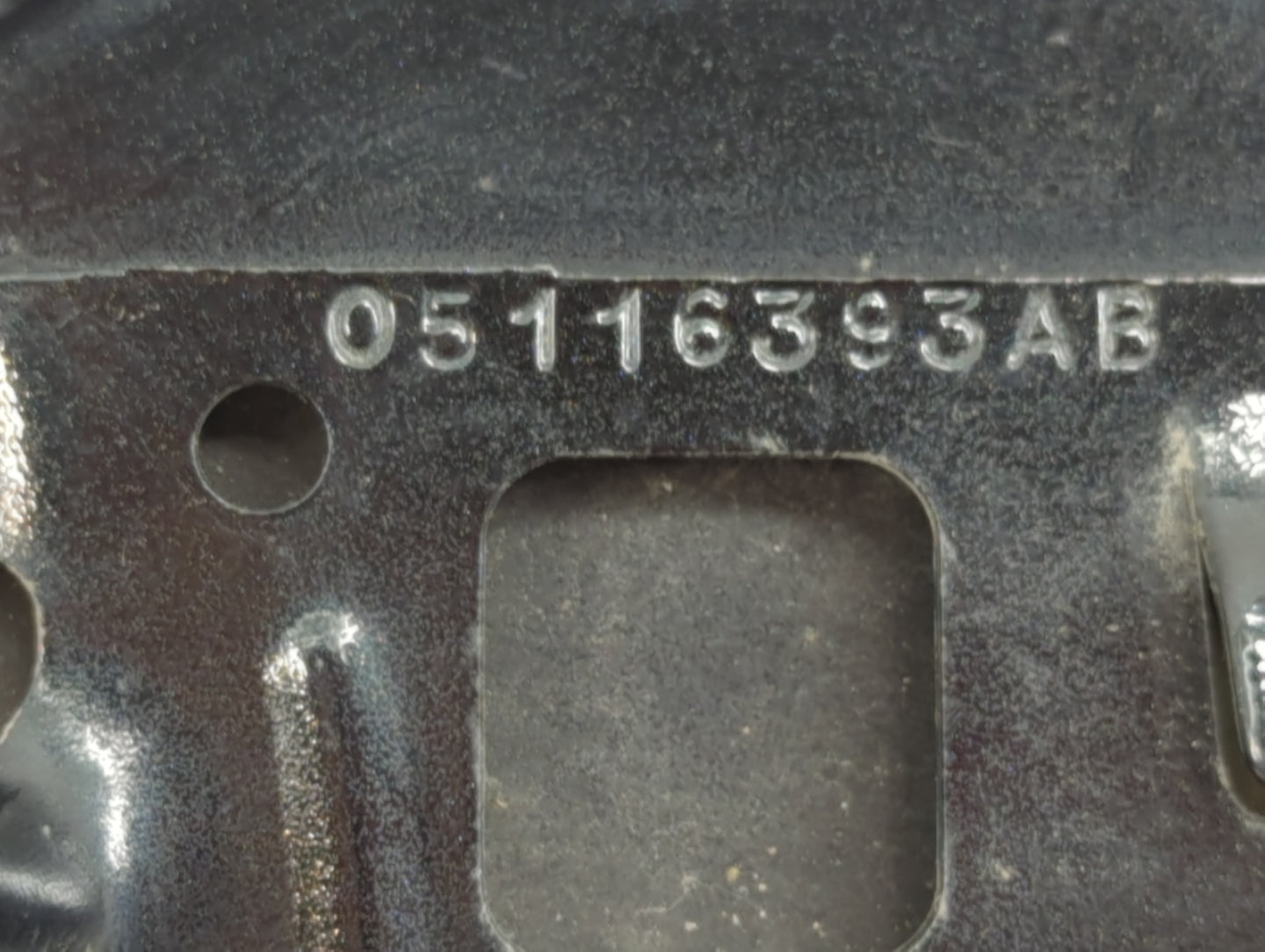 2014 Dodge Grand Caravan Fuel Tank Door Lid Gas Tank Black - Oemusedautoparts1.com