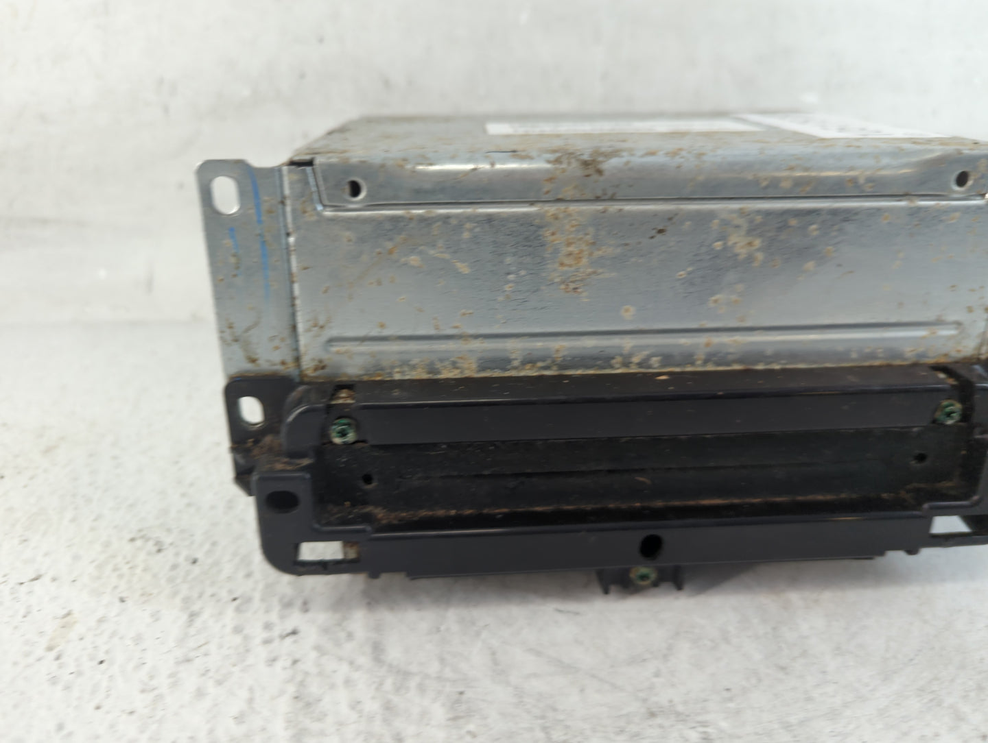 2014 Dodge Journey Radio AM FM Cd Player Receiver Replacement P/N:P68209666AE Fits OEM Used Auto Parts - Oemusedautoparts1.c