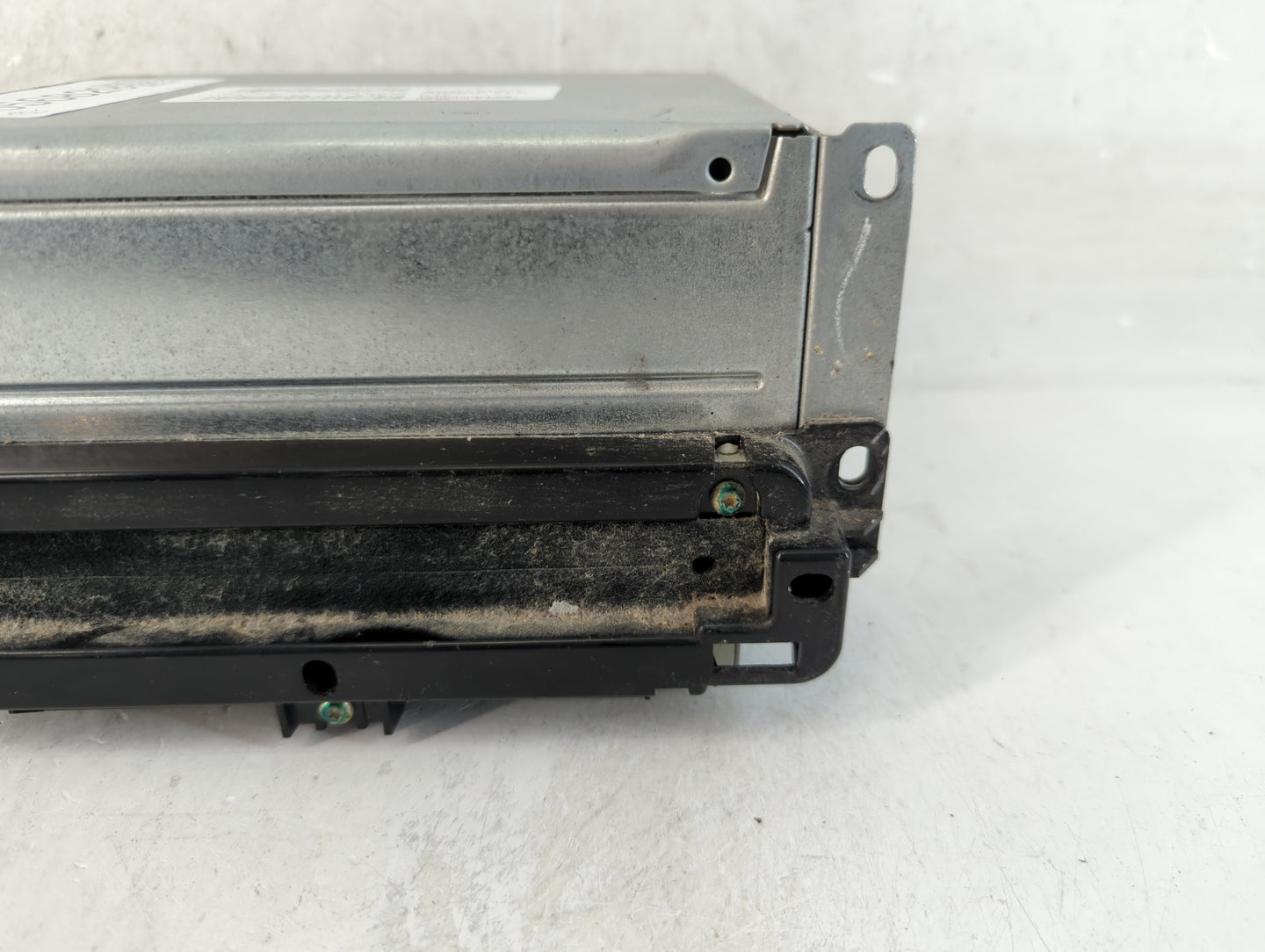 2018-2020 Dodge Journey Radio AM FM Cd Player Receiver Replacement P/N:P68209665AA Fits Fits 2018 2019 2020 OEM Used Auto Pa