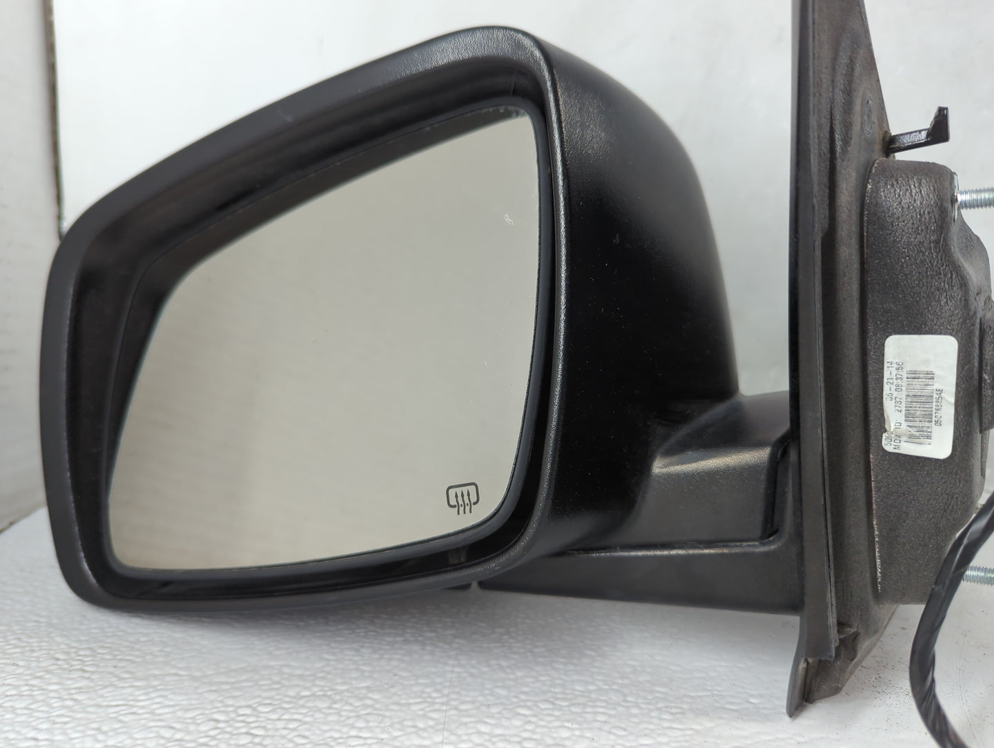 2014 Dodge Journey Driver Side View Mirror - Left Door Mirror OEM Used - Oemusedautoparts1.com