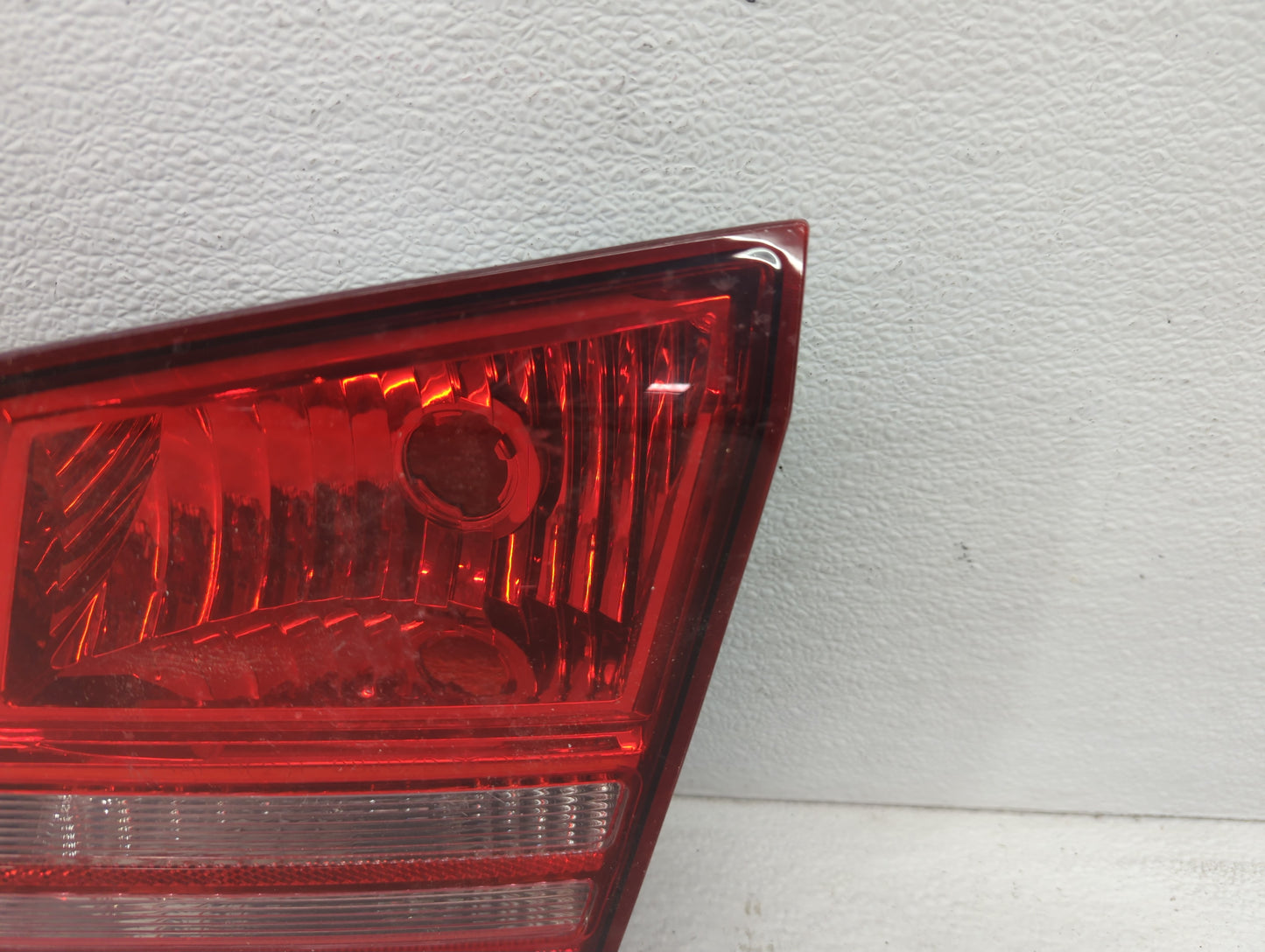2014 Dodge Journey Tail Light Assembly Passenger Right OEM P/N:04806368AF Fits OEM Used Auto Parts - Oemusedautoparts1.com