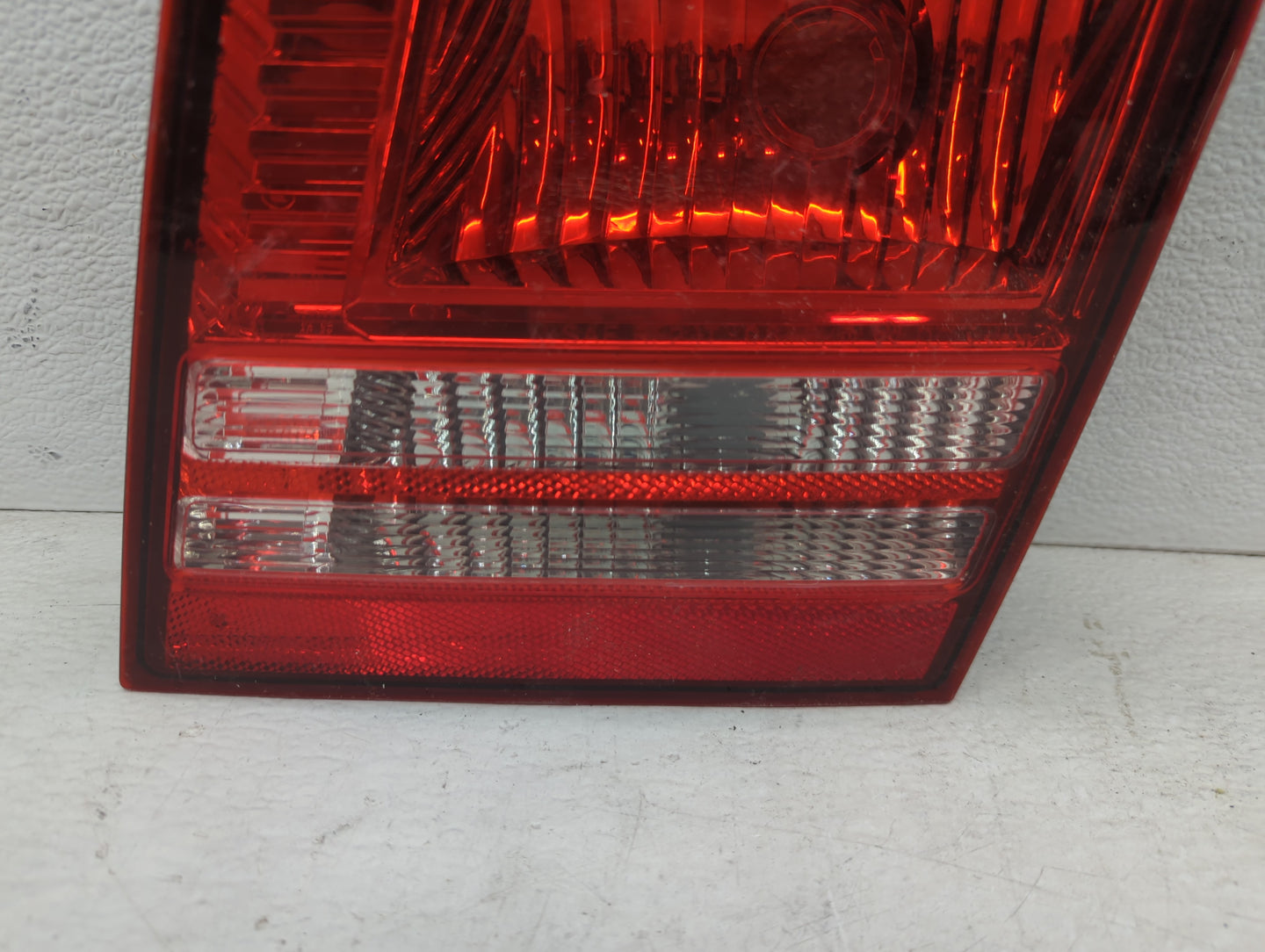 2014 Dodge Journey Tail Light Assembly Passenger Right OEM P/N:04806368AF Fits OEM Used Auto Parts - Oemusedautoparts1.com