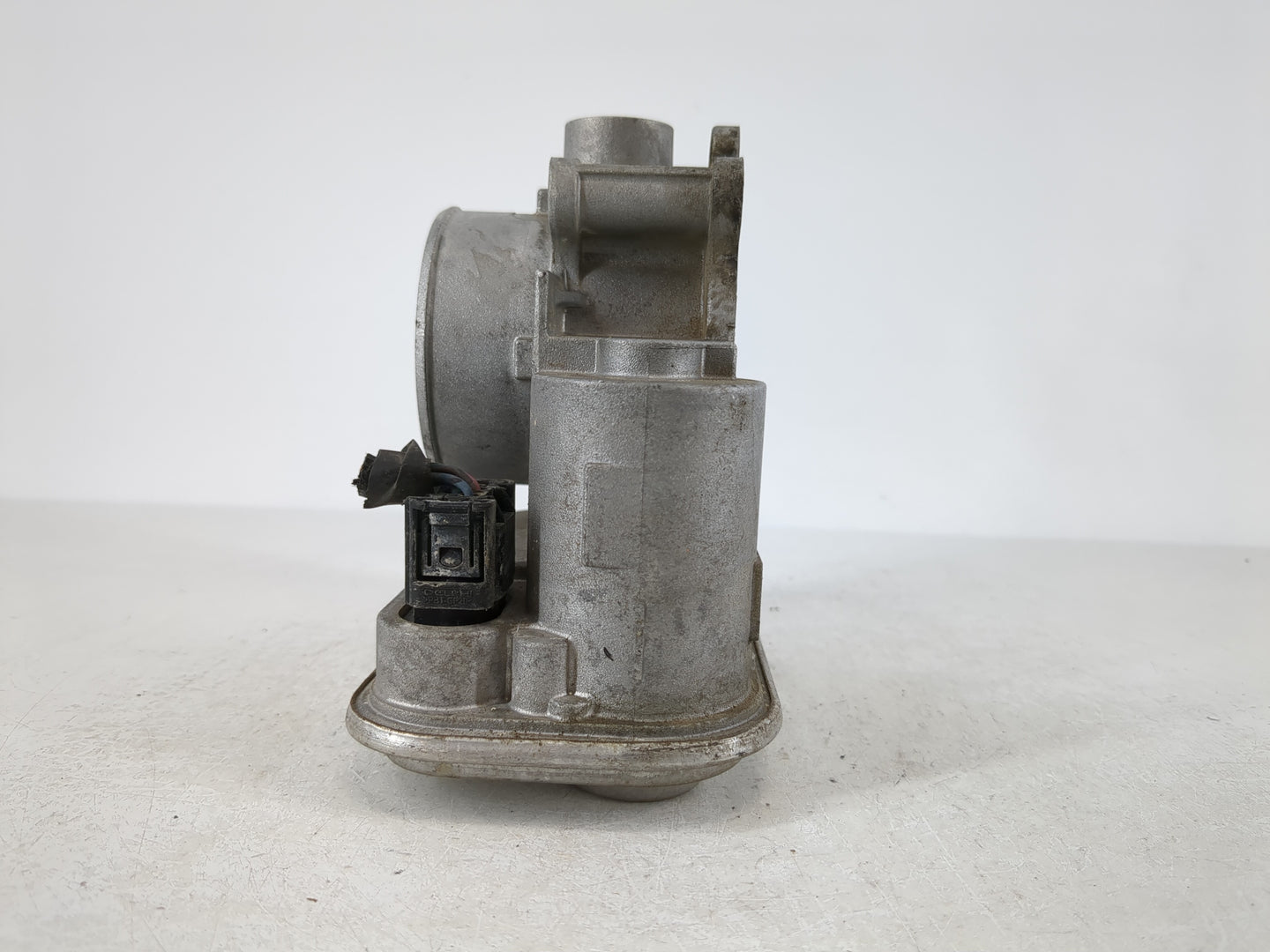2009-2018 Dodge Journey Throttle Body P/N:04891735AC Fits Fits 2007 2008 2009 2010 2011 2012 2013 2014 2015 2016 2017 2018 O