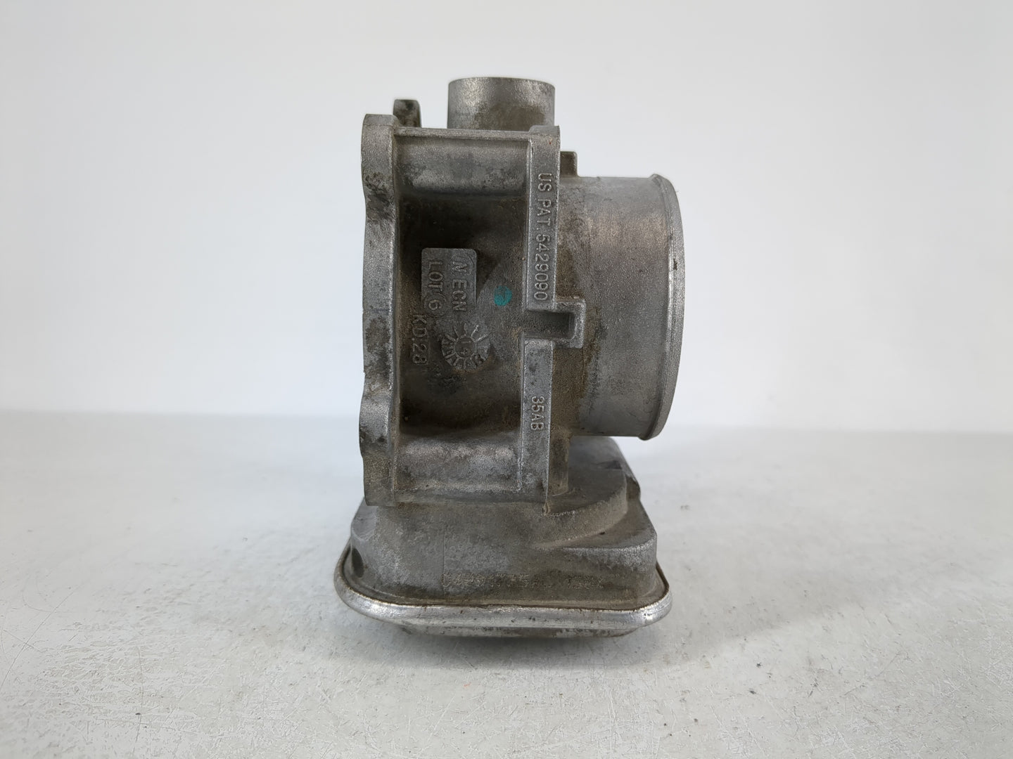 2009-2018 Dodge Journey Throttle Body P/N:04891735AC Fits Fits 2007 2008 2009 2010 2011 2012 2013 2014 2015 2016 2017 2018 O
