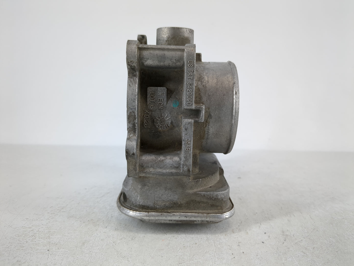2009-2018 Dodge Journey Throttle Body P/N:04891735AC Fits Fits 2007 2008 2009 2010 2011 2012 2013 2014 2015 2016 2017 2018 O