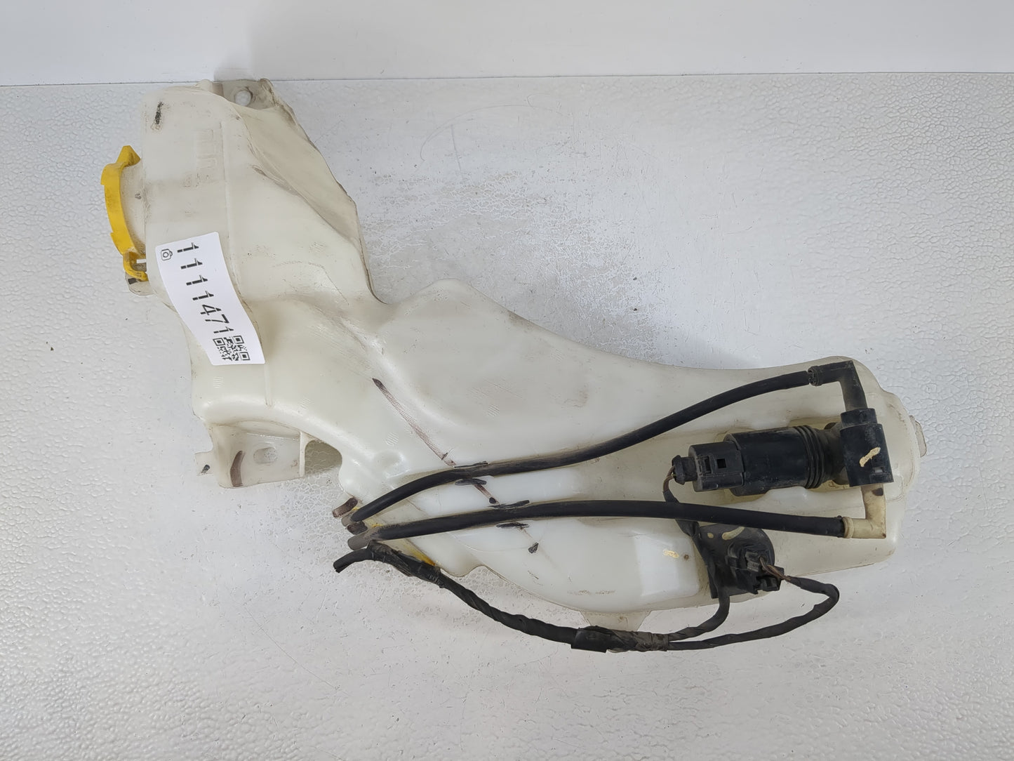 2014 Dodge Journey Windshield Washer Fluid Reservoir Bottle Oem - Oemusedautoparts1.com